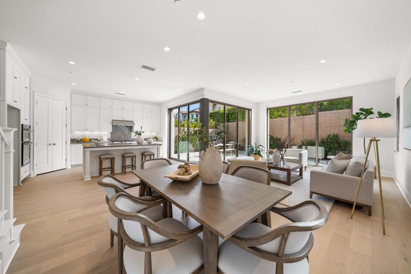 Irvine, Orange, 92602, United States, 4 Bedrooms Bedrooms, ,3 BathroomsBathrooms,Residential,For Sale,1889269