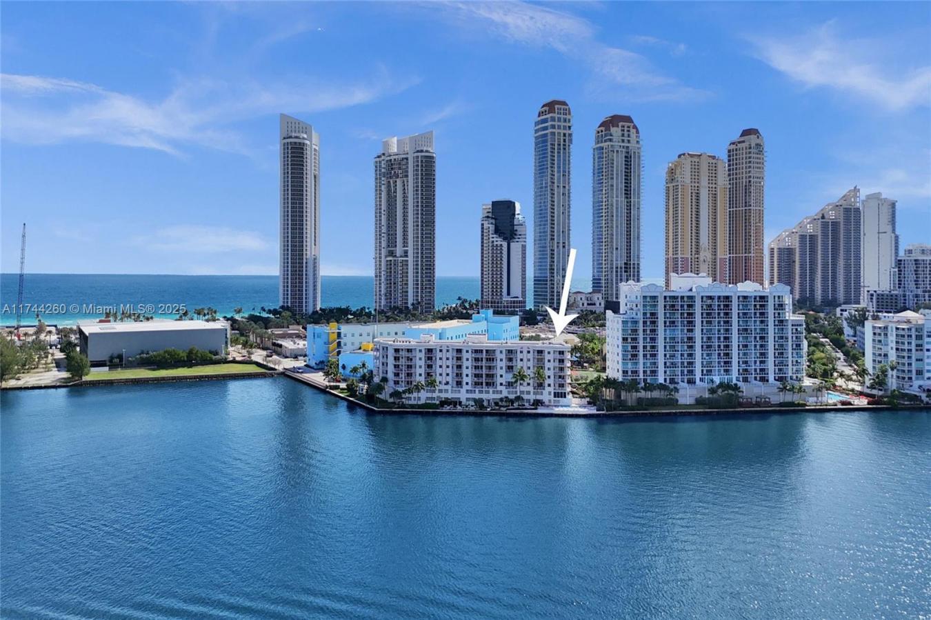 Sunny Isles Beach, Florida, 33160, United States, 2 Bedrooms Bedrooms, ,2 BathroomsBathrooms,Residential,For Sale,1709471