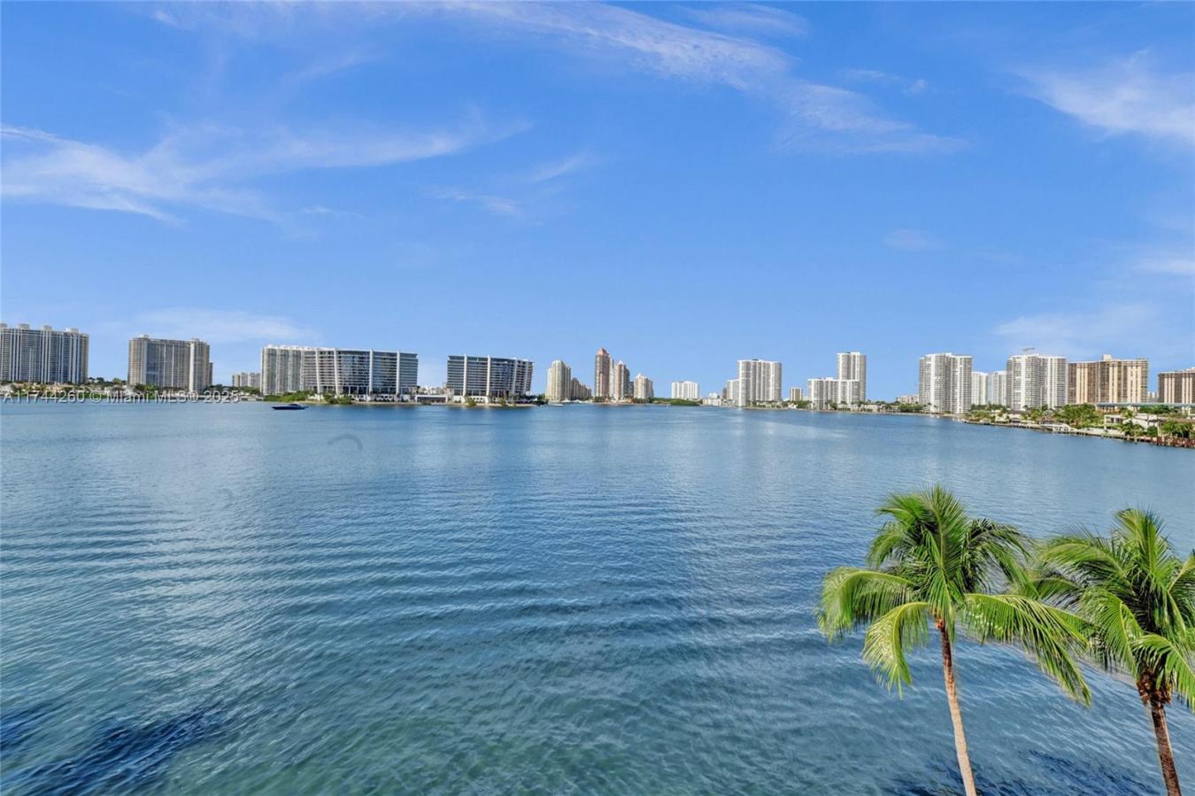 Sunny Isles Beach, Florida, 33160, United States, 2 Bedrooms Bedrooms, ,2 BathroomsBathrooms,Residential,For Sale,1709471