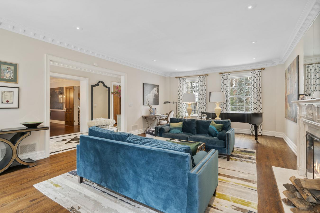 Toronto, ON, M4W 1P6, Canada, 4 Bedrooms Bedrooms, ,5 BathroomsBathrooms,Residential,For Sale,1709461