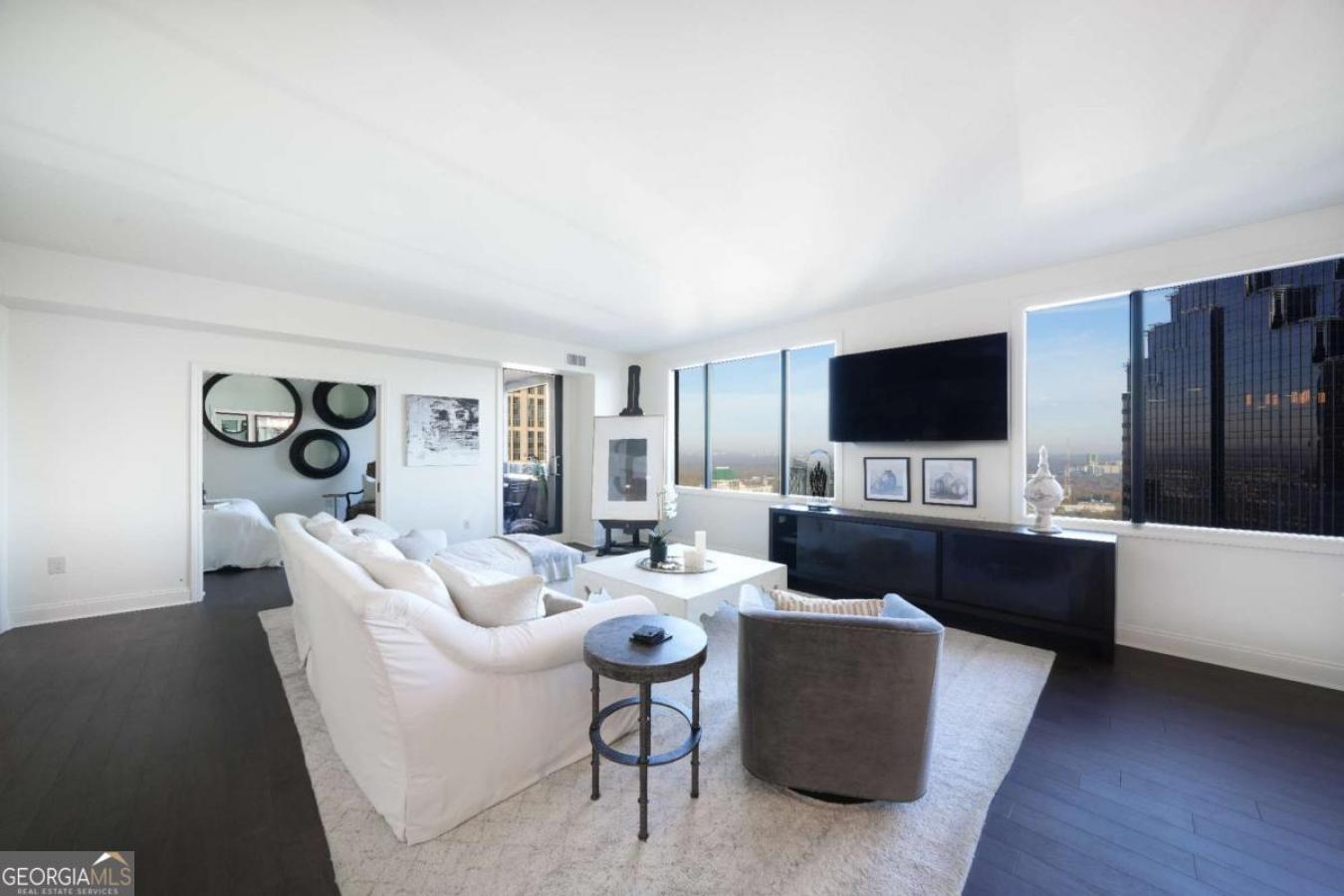 Atlanta, Georgia, 30309, United States, 2 Bedrooms Bedrooms, ,2 BathroomsBathrooms,Residential,For Sale,1709446