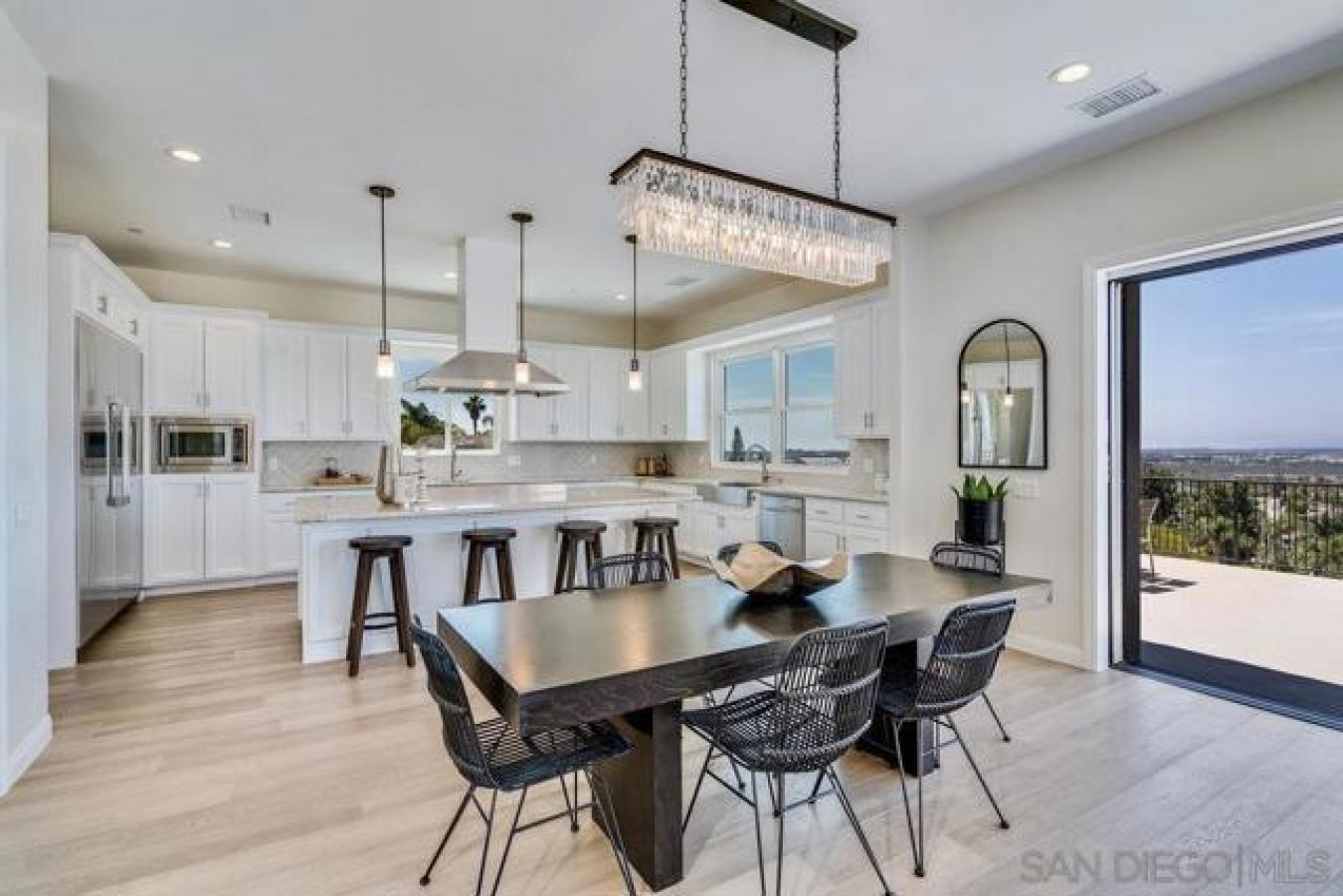 Carlsbad, California, 92009, United States, 5 Bedrooms Bedrooms, ,5 BathroomsBathrooms,Residential,For Sale,1709440