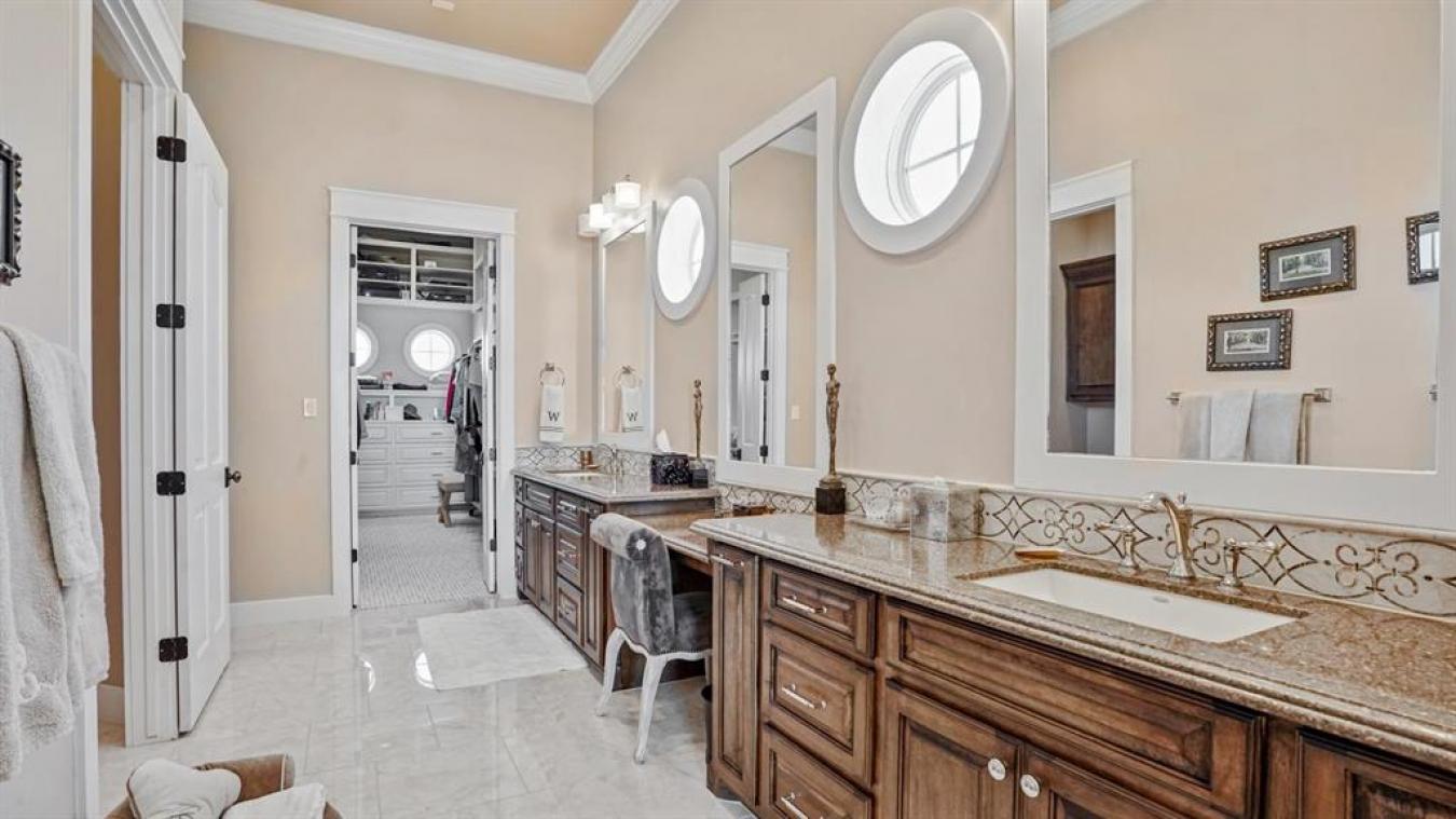 Crystal Beach, Texas, 77650, United States, 4 Bedrooms Bedrooms, ,3 BathroomsBathrooms,Residential,For Sale,1709437