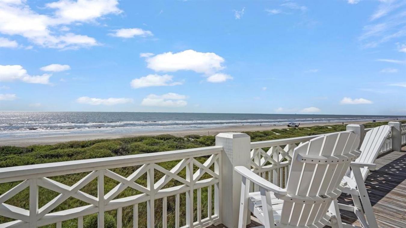 Crystal Beach, Texas, 77650, United States, 4 Bedrooms Bedrooms, ,3 BathroomsBathrooms,Residential,For Sale,1709437