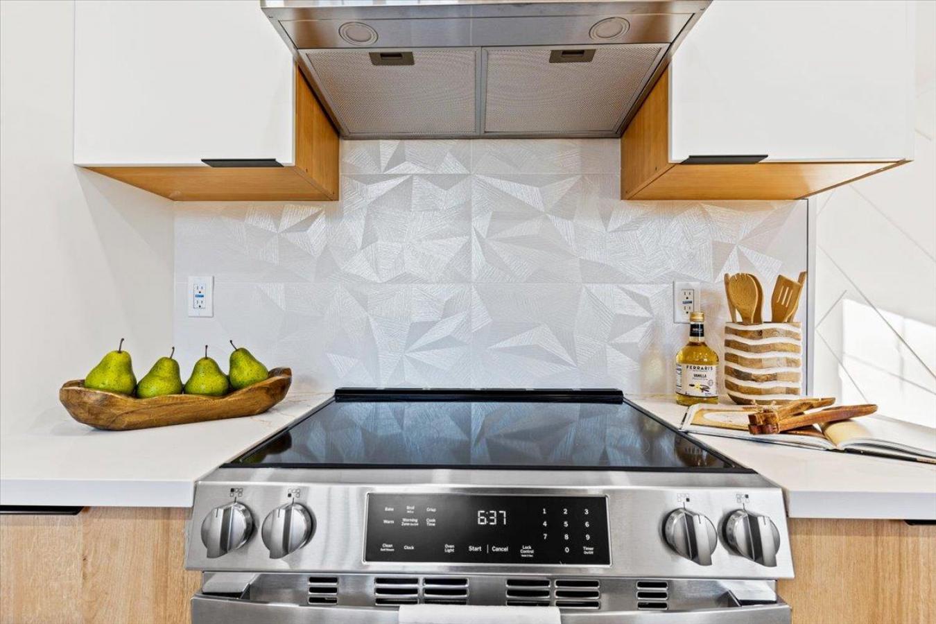 San Jose, California, 95130, United States, 3 Bedrooms Bedrooms, ,2 BathroomsBathrooms,Residential,For Sale,1714964