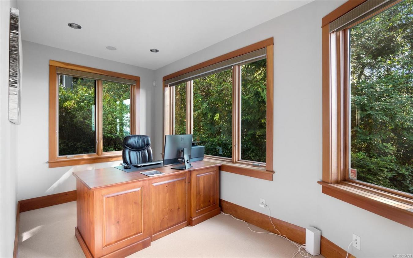 Sooke, BC, V9Z 1G9, Canada, 5 Bedrooms Bedrooms, ,Residential,For Sale,1714944