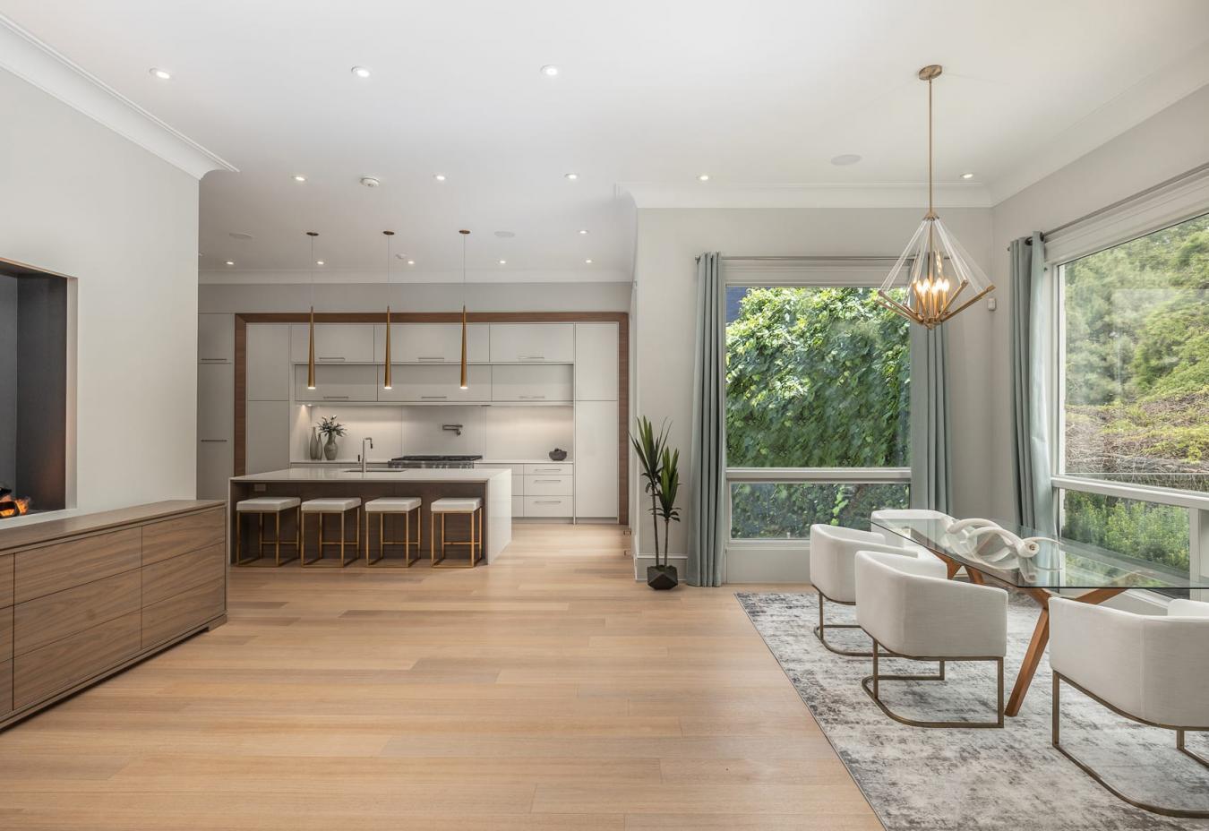 Toronto, ON, M2L 2K3, Canada, 5 Bedrooms Bedrooms, ,10 BathroomsBathrooms,Residential,For Sale,1714940