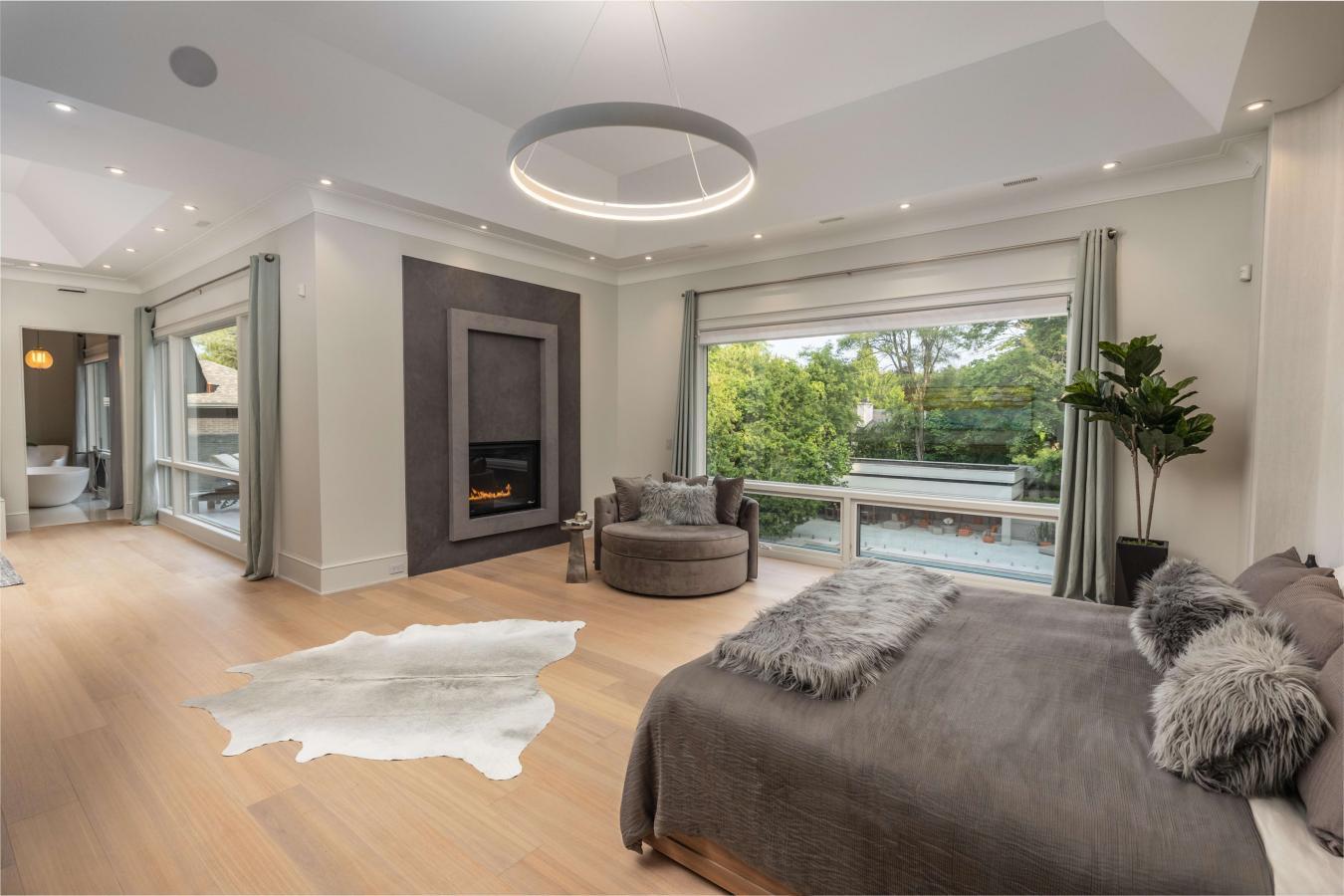 Toronto, ON, M2L 2K3, Canada, 5 Bedrooms Bedrooms, ,10 BathroomsBathrooms,Residential,For Sale,1714940