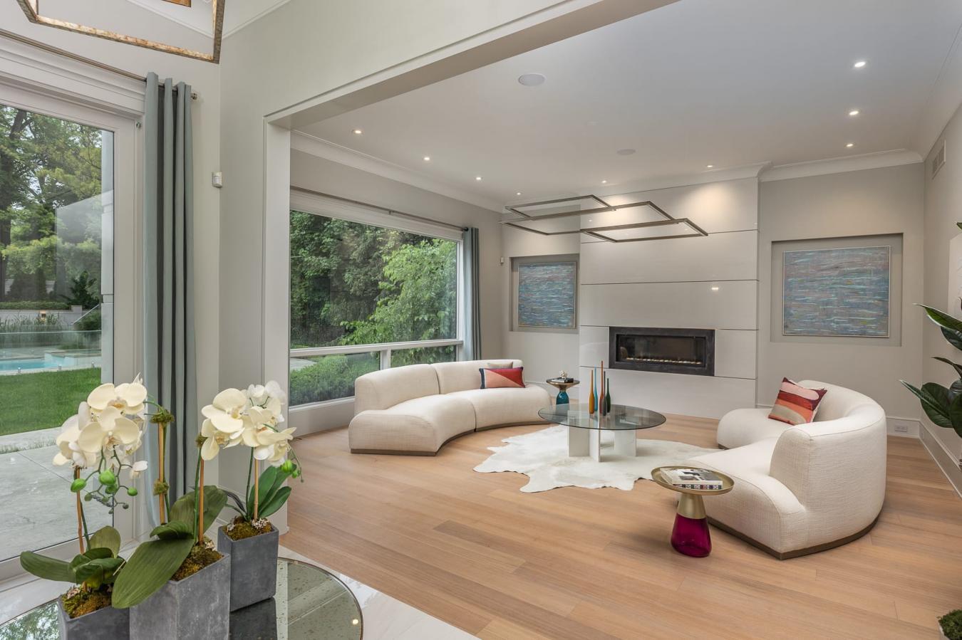 Toronto, ON, M2L 2K3, Canada, 5 Bedrooms Bedrooms, ,10 BathroomsBathrooms,Residential,For Sale,1714940