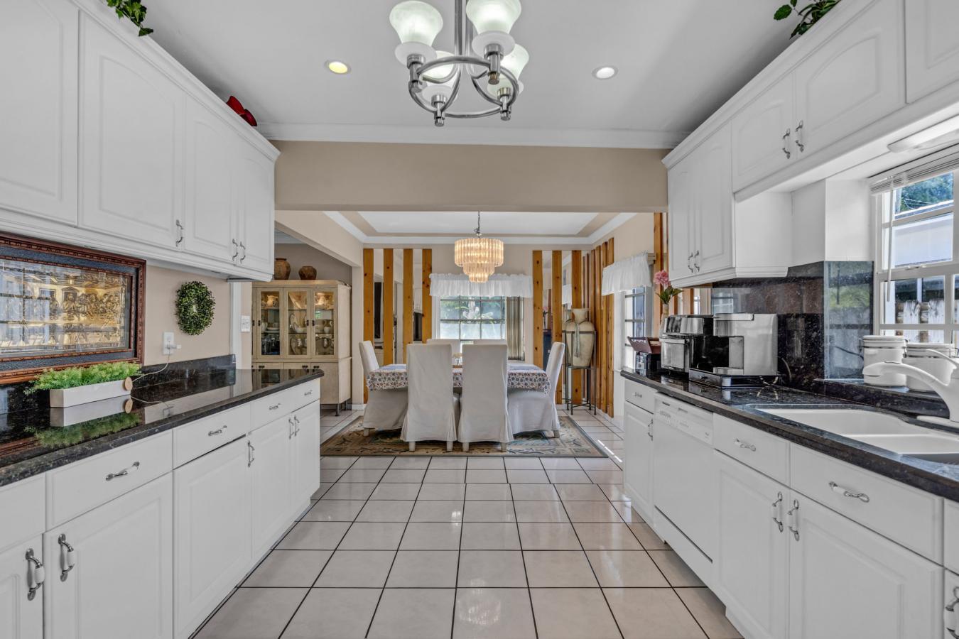 Miami Beach, Florida, 33141, United States, 3 Bedrooms Bedrooms, ,2 BathroomsBathrooms,Residential,For Sale,1714938