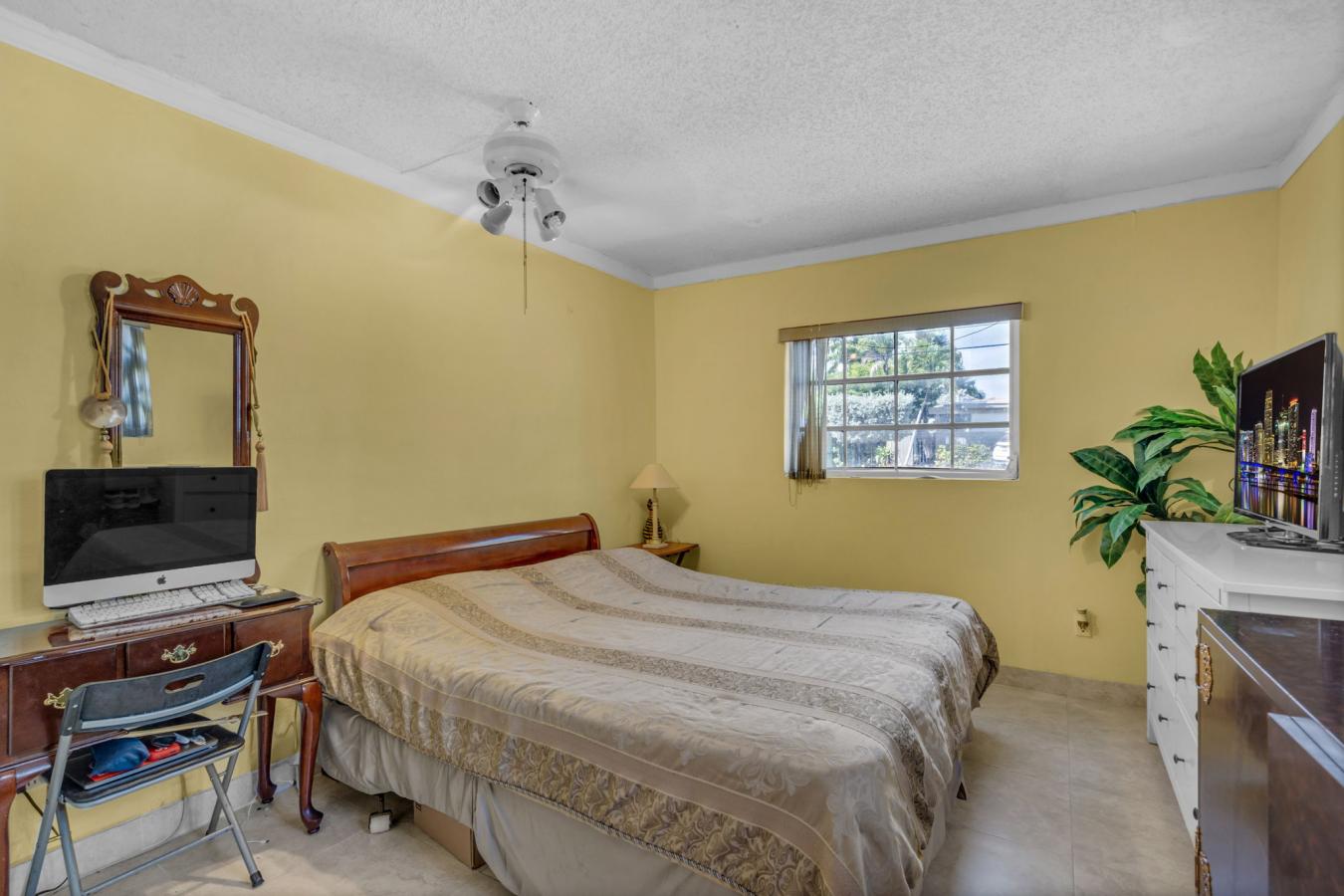 Miami Beach, Florida, 33141, United States, 3 Bedrooms Bedrooms, ,2 BathroomsBathrooms,Residential,For Sale,1714938