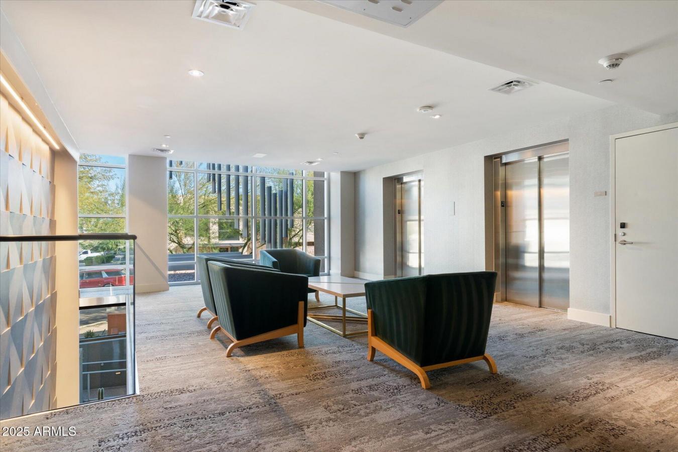 Paradise Valley, Arizona, 85253, United States, 1 Bedroom Bedrooms, ,Residential,For Sale,1714927