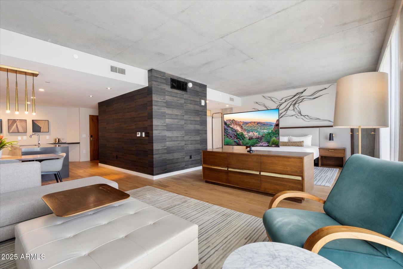 Paradise Valley, Arizona, 85253, United States, 1 Bedroom Bedrooms, ,Residential,For Sale,1714927