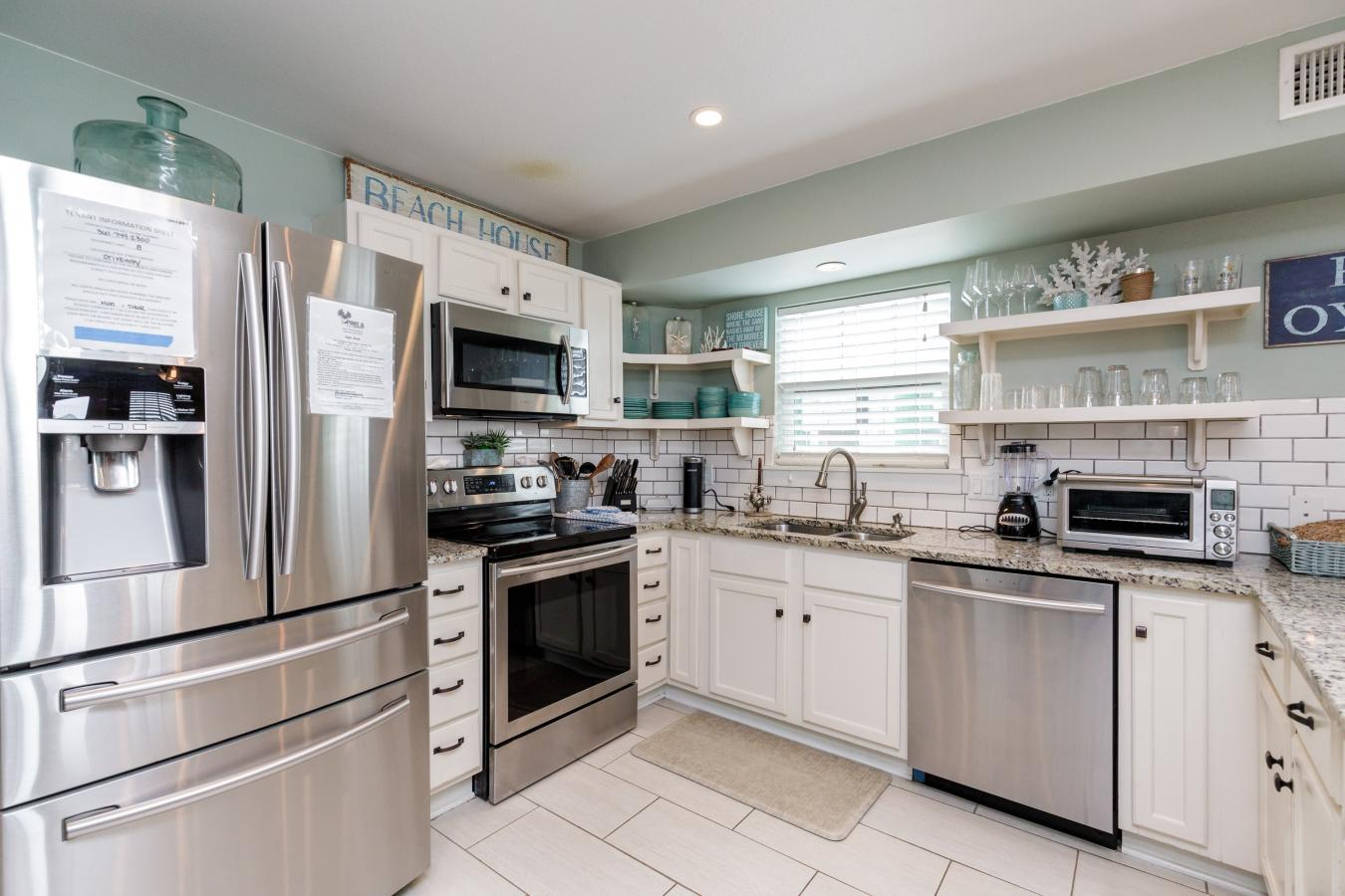 Port Aransas, Texas, 78373, United States, 3 Bedrooms Bedrooms, ,2 BathroomsBathrooms,Residential,For Sale,1714914