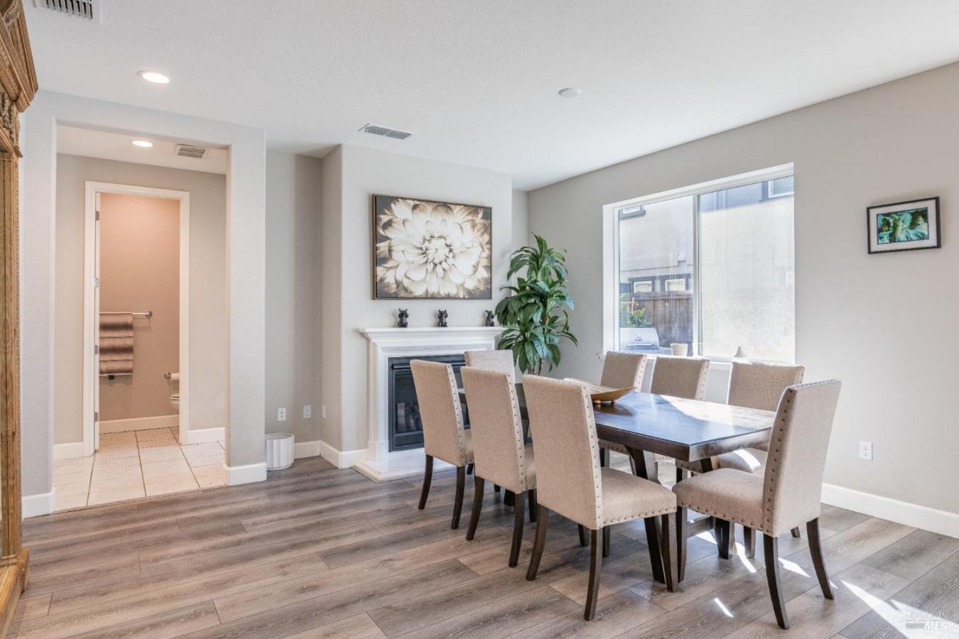 Fairfield, California, 94533, United States, 4 Bedrooms Bedrooms, ,3 BathroomsBathrooms,Residential,For Sale,1714908