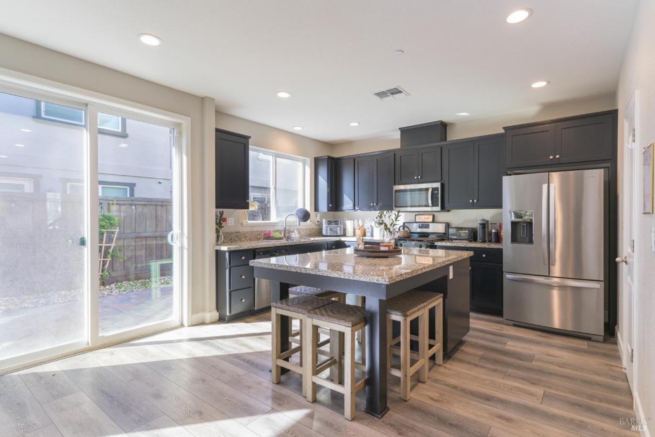 Fairfield, California, 94533, United States, 4 Bedrooms Bedrooms, ,3 BathroomsBathrooms,Residential,For Sale,1714908