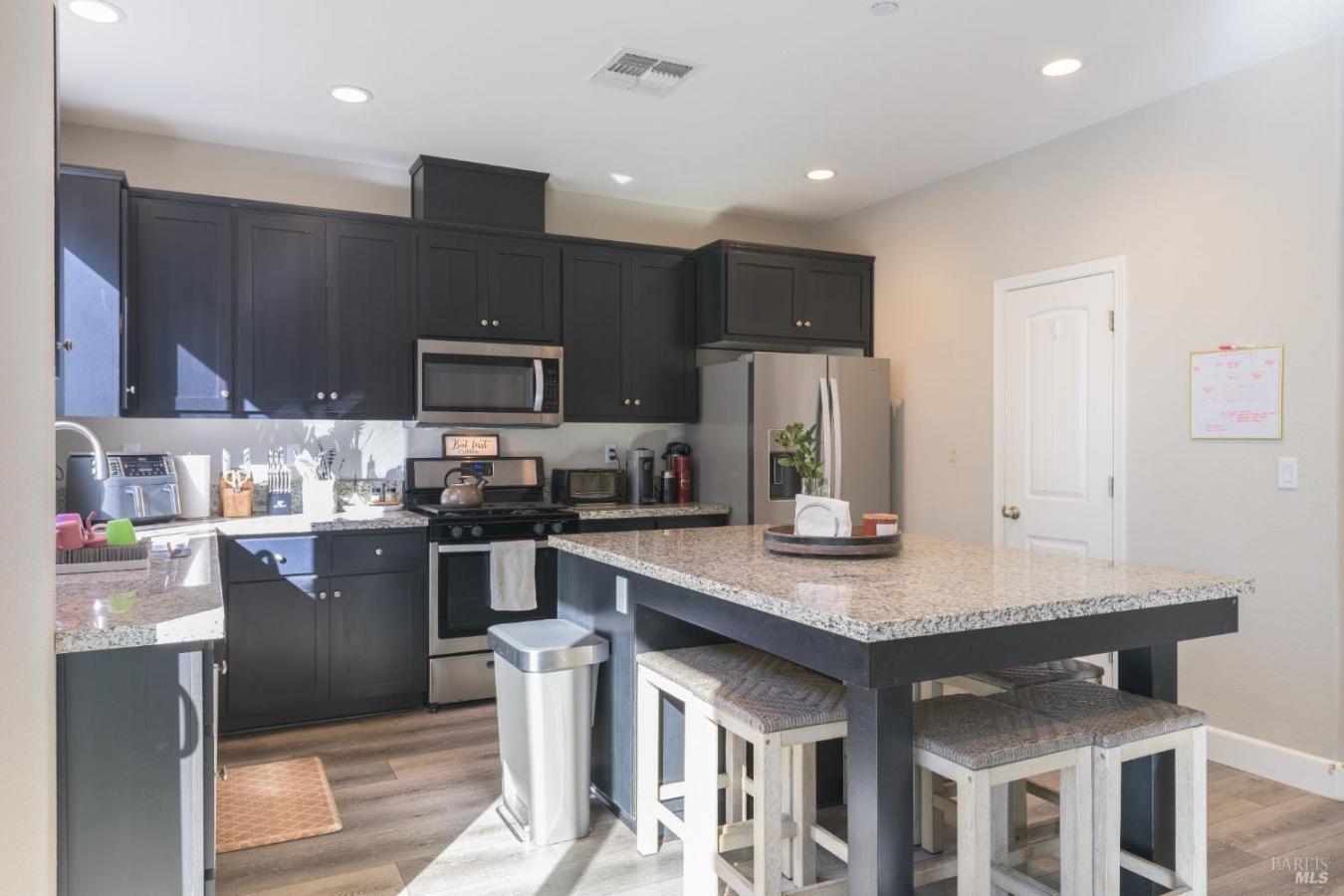 Fairfield, California, 94533, United States, 4 Bedrooms Bedrooms, ,3 BathroomsBathrooms,Residential,For Sale,1714908