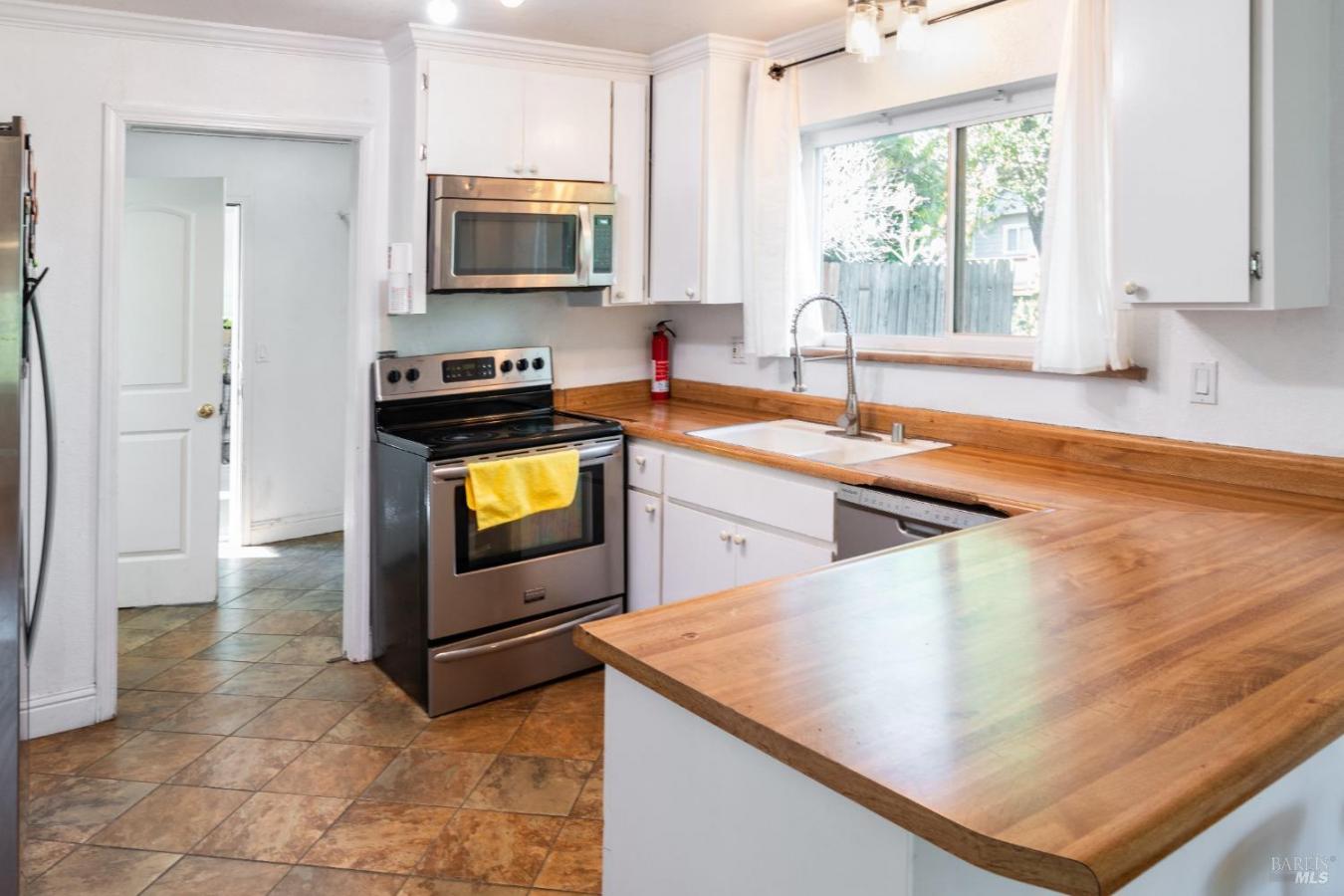 Napa, California, 94558, United States, 3 Bedrooms Bedrooms, ,2 BathroomsBathrooms,Residential,For Sale,1714907