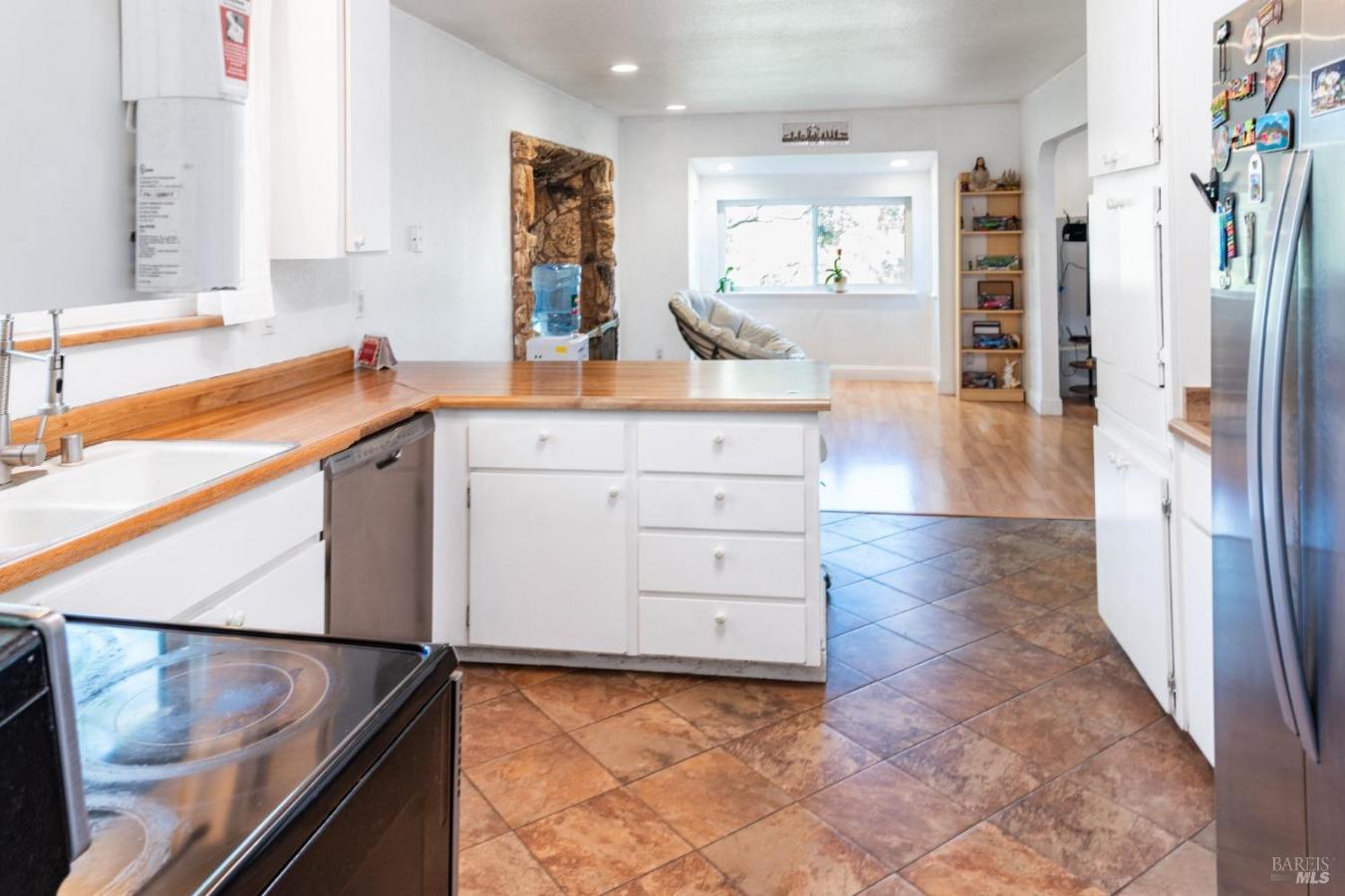 Napa, California, 94558, United States, 3 Bedrooms Bedrooms, ,2 BathroomsBathrooms,Residential,For Sale,1714907