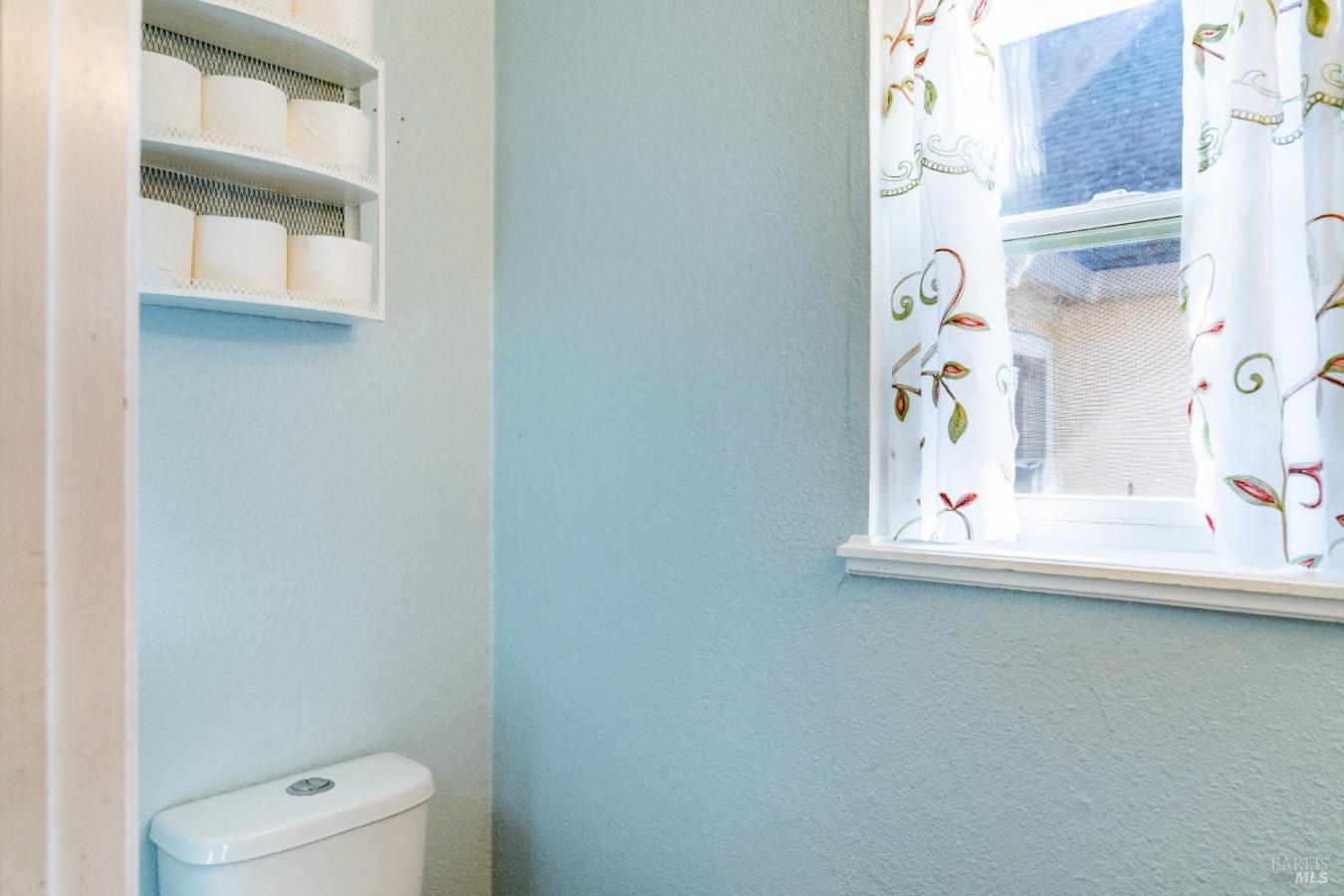 Napa, California, 94558, United States, 3 Bedrooms Bedrooms, ,2 BathroomsBathrooms,Residential,For Sale,1714907