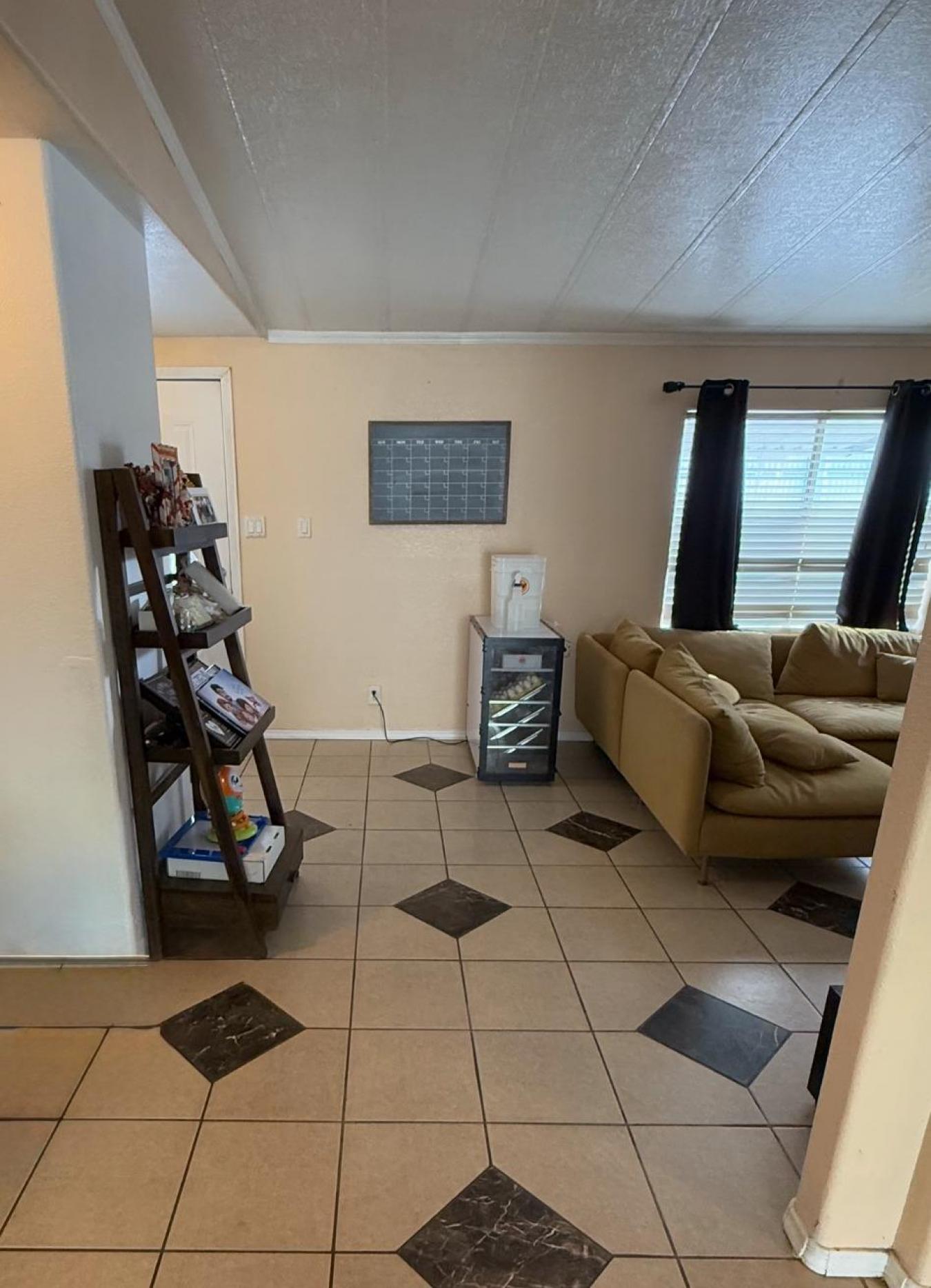 Looking for a cozy, affordable home in a prime location? This charming – image 16