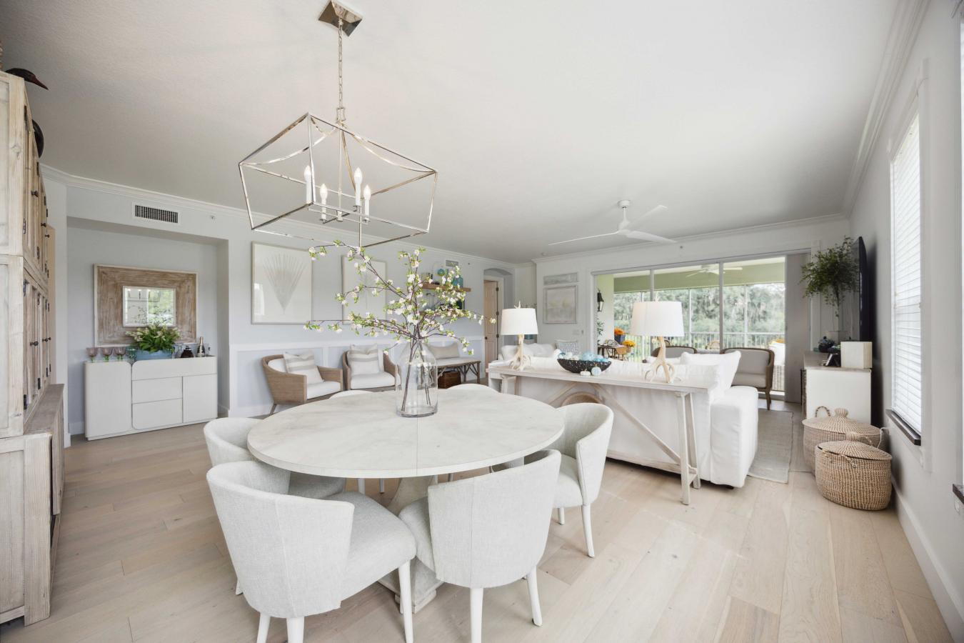 SARASOTA, Florida, 34235, United States, 3 Bedrooms Bedrooms, ,3 BathroomsBathrooms,Residential,For Sale,1714873