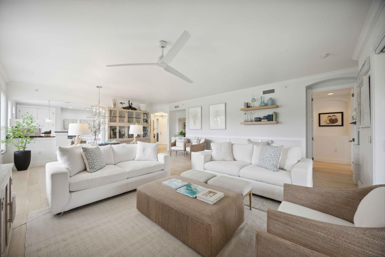 SARASOTA, Florida, 34235, United States, 3 Bedrooms Bedrooms, ,3 BathroomsBathrooms,Residential,For Sale,1714873