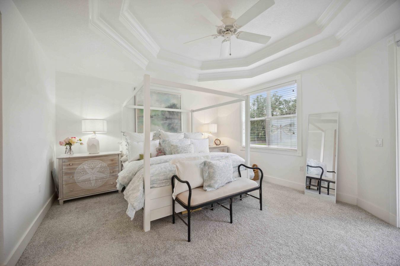 SARASOTA, Florida, 34235, United States, 3 Bedrooms Bedrooms, ,3 BathroomsBathrooms,Residential,For Sale,1714873