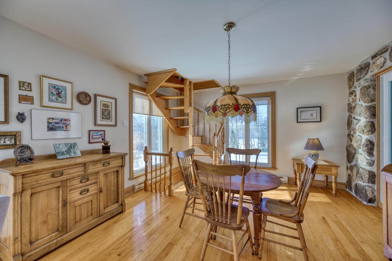 Repentigny, QC, J6A0B3, Canada, 4 Bedrooms Bedrooms, ,1 BathroomBathrooms,Residential,For Sale,1769233