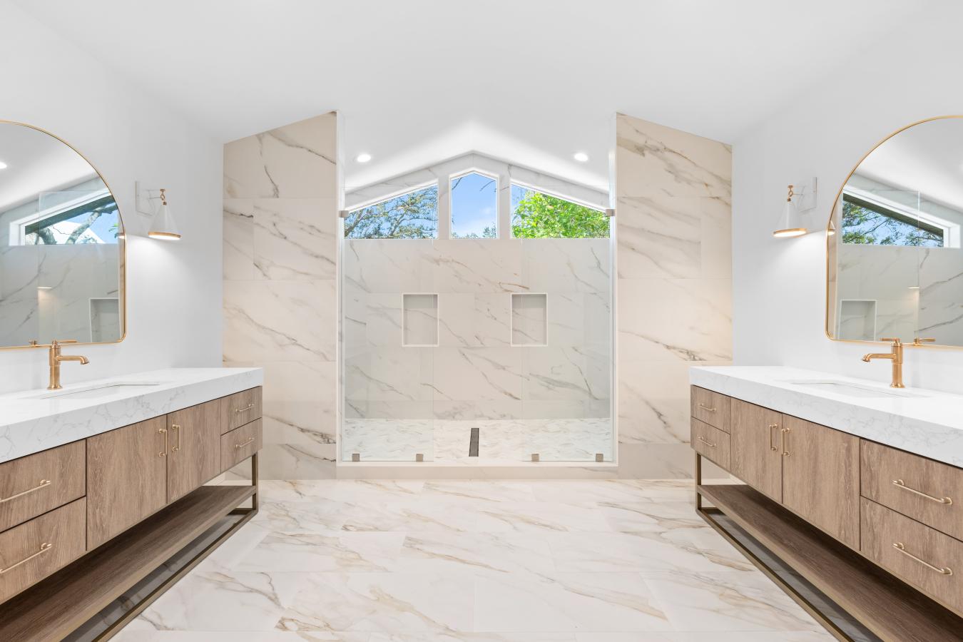 Bradenton, Florida, 34209, United States, 5 Bedrooms Bedrooms, ,-15 BathroomBathrooms,Residential,For Sale,1714843