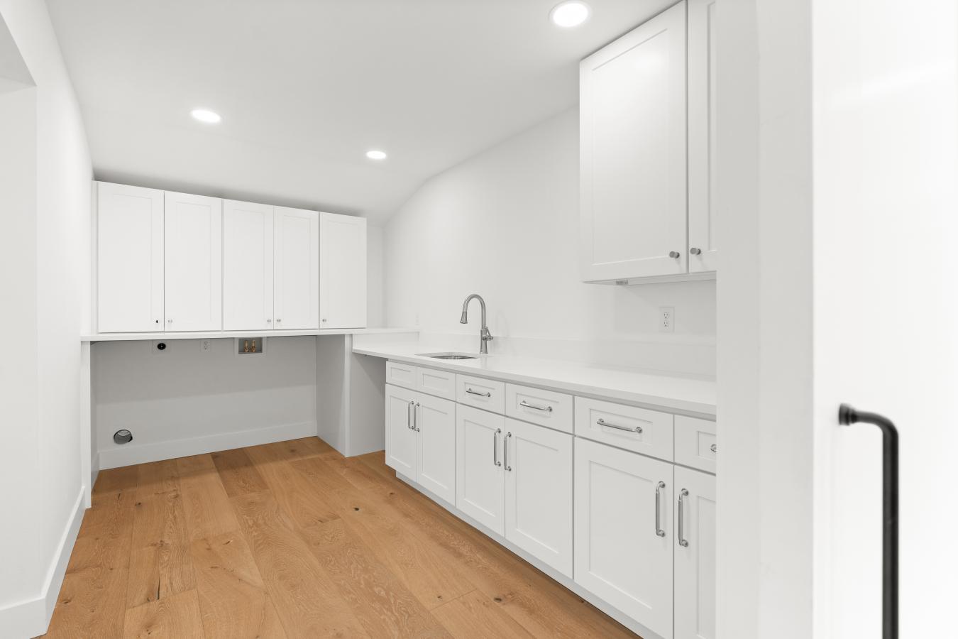 Bradenton, Florida, 34209, United States, 5 Bedrooms Bedrooms, ,-15 BathroomBathrooms,Residential,For Sale,1714843