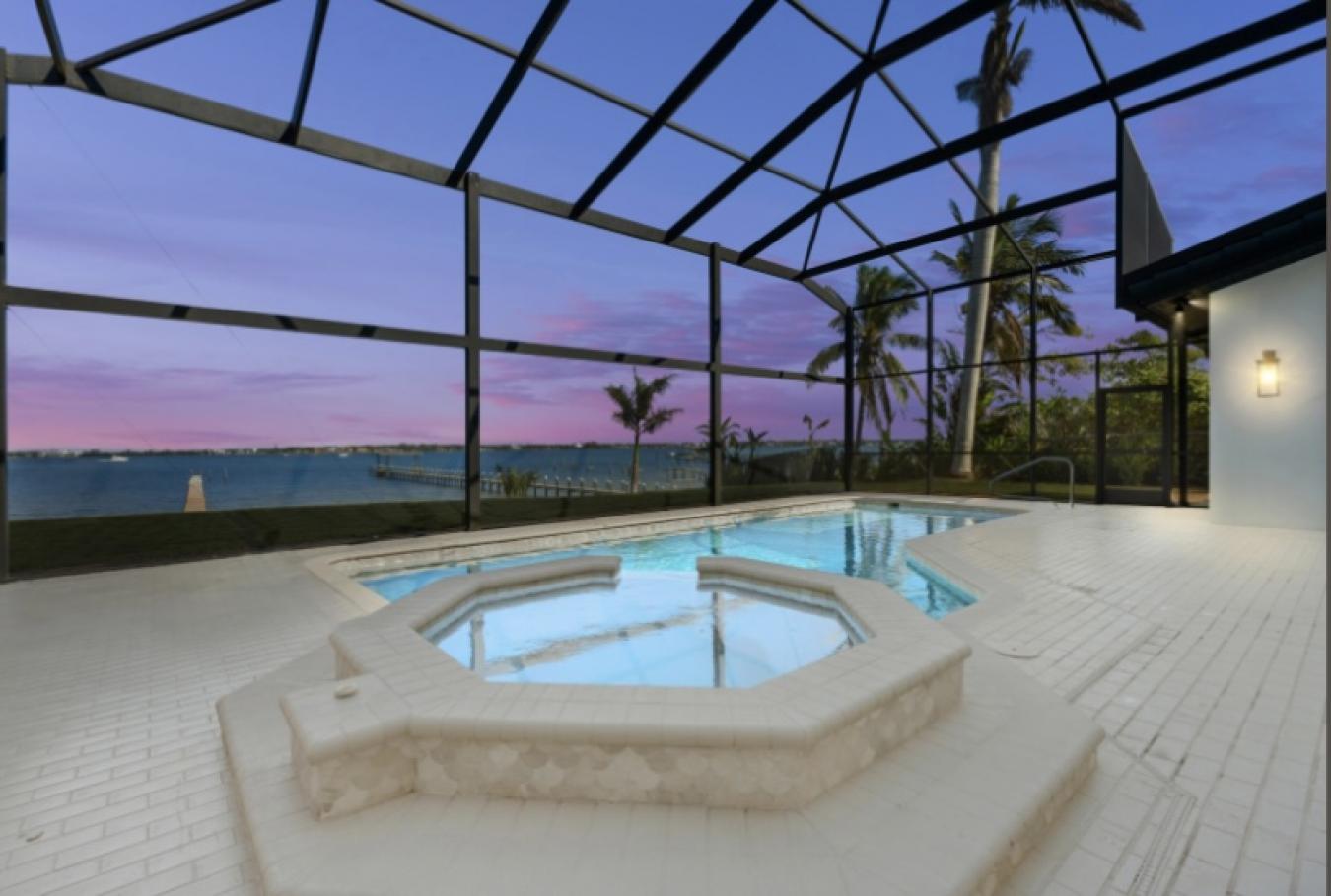 Bradenton, Florida, 34209, United States, 5 Bedrooms Bedrooms, ,-15 BathroomBathrooms,Residential,For Sale,1714843