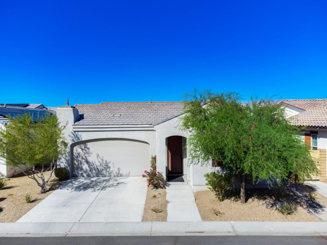 Price Reduction ~ Seller is Motivated! Fall in love with this Beautifu – image 1