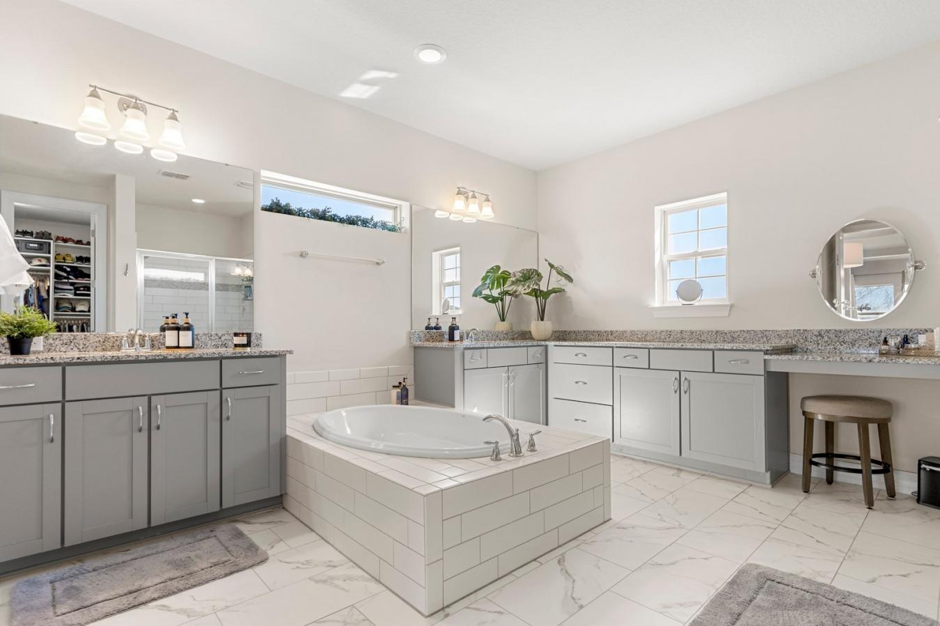SAINT CLOUD, Florida, 34771, United States, 5 Bedrooms Bedrooms, ,4 BathroomsBathrooms,Residential,For Sale,1714833