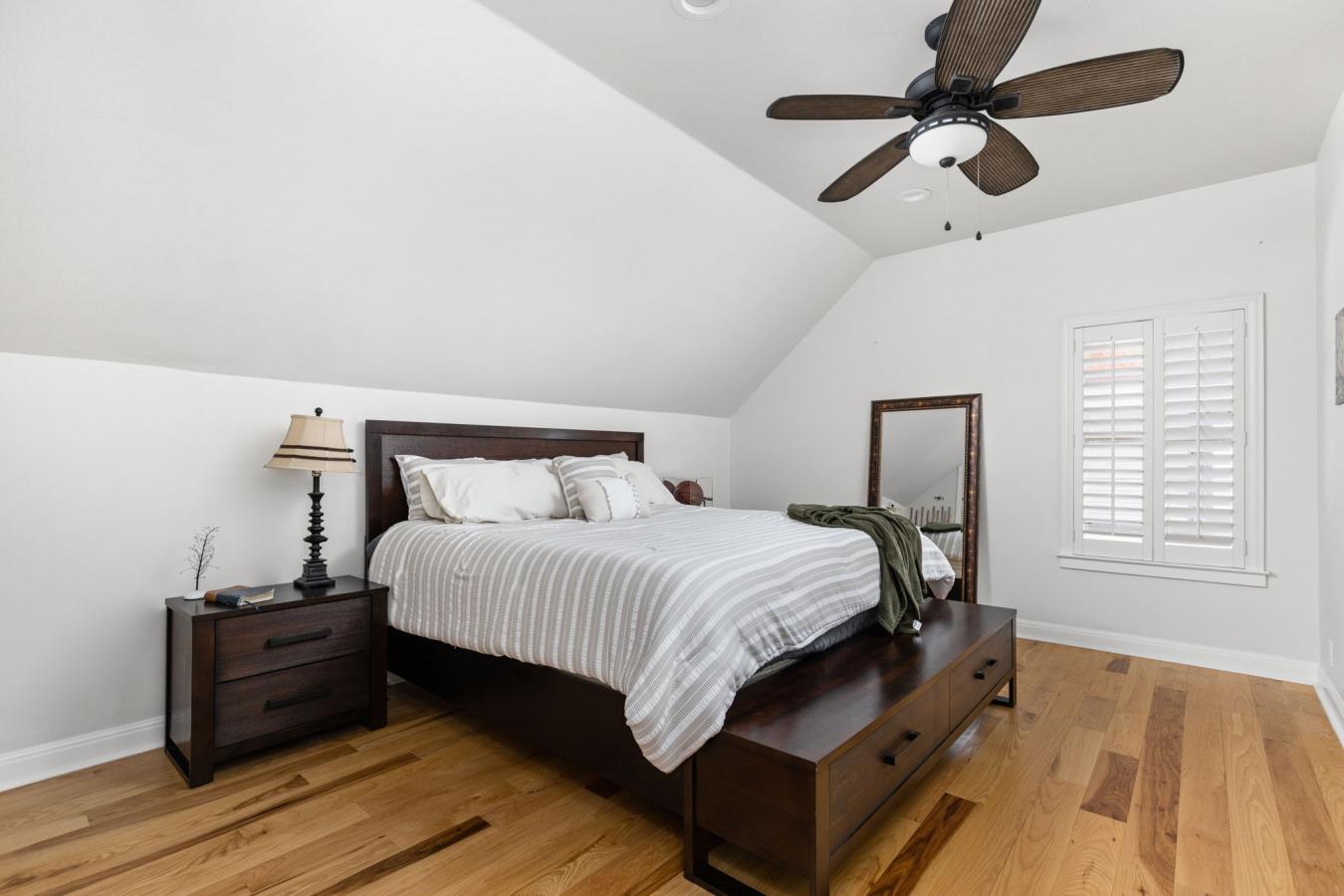 Lakeway, Texas, 78734, United States, 7 Bedrooms Bedrooms, ,5 BathroomsBathrooms,Residential,For Sale,1714828