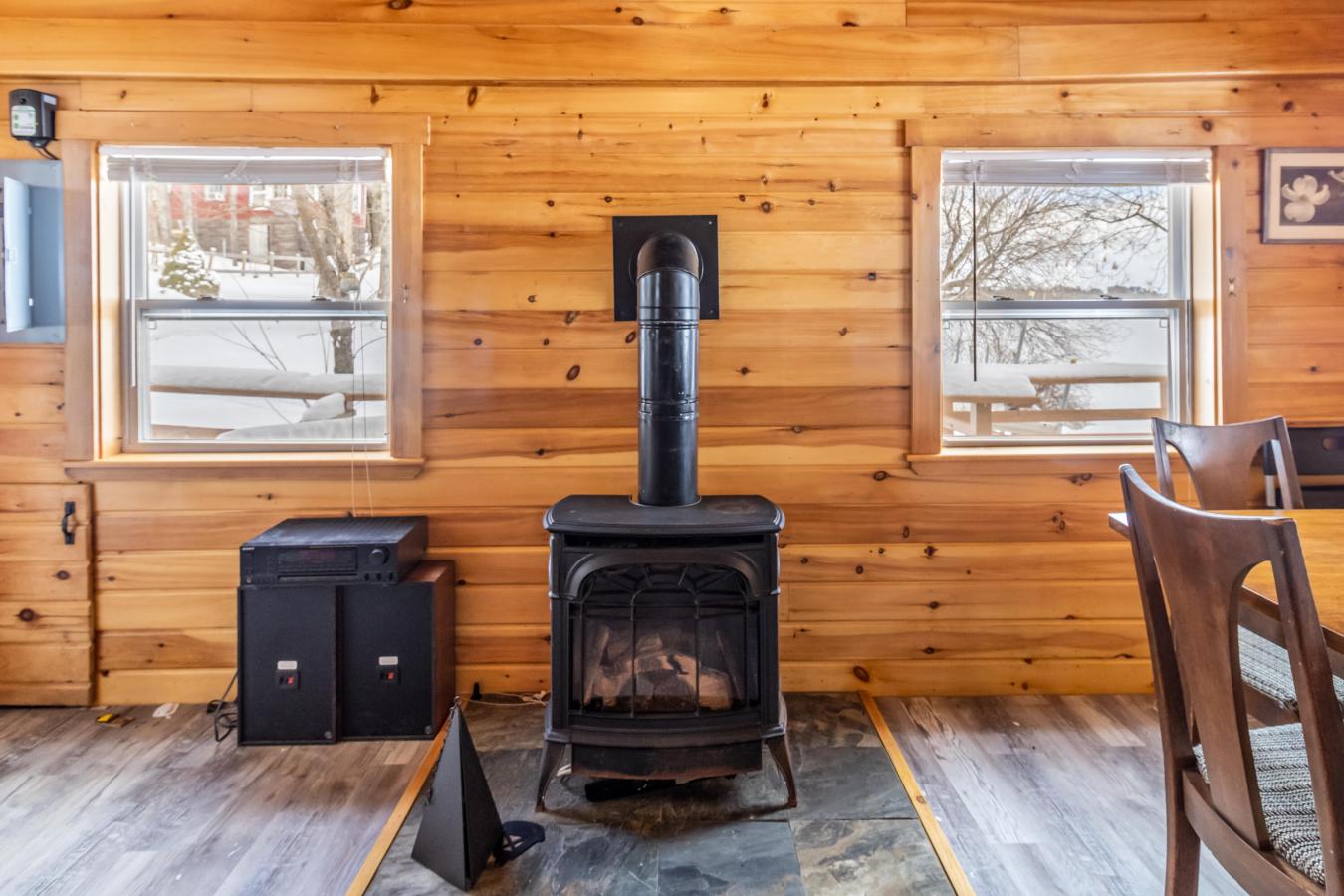 Winslow, Maine, 04901, United States, 3 Bedrooms Bedrooms, ,2 BathroomsBathrooms,Residential,For Sale,1714778