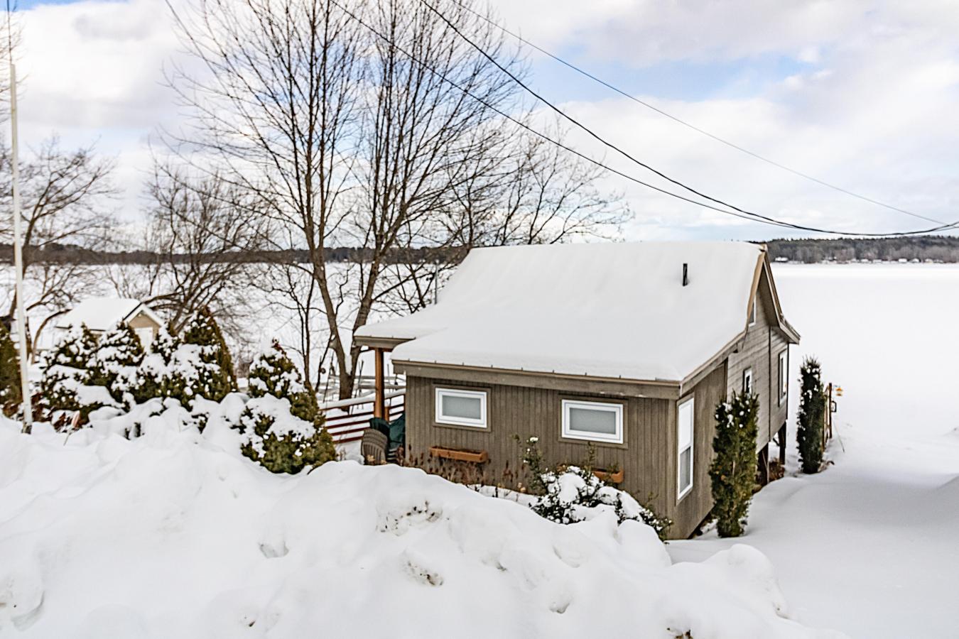 Winslow, Maine, 04901, United States, 3 Bedrooms Bedrooms, ,2 BathroomsBathrooms,Residential,For Sale,1714778