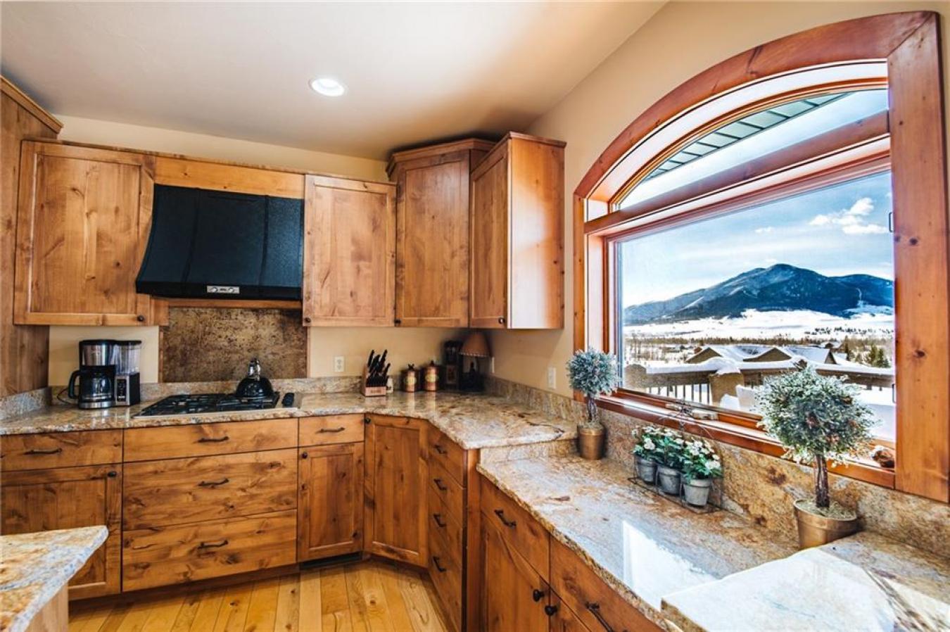 Red Lodge, Montana, 59068, United States, 6 Bedrooms Bedrooms, ,3 BathroomsBathrooms,Residential,For Sale,1714769