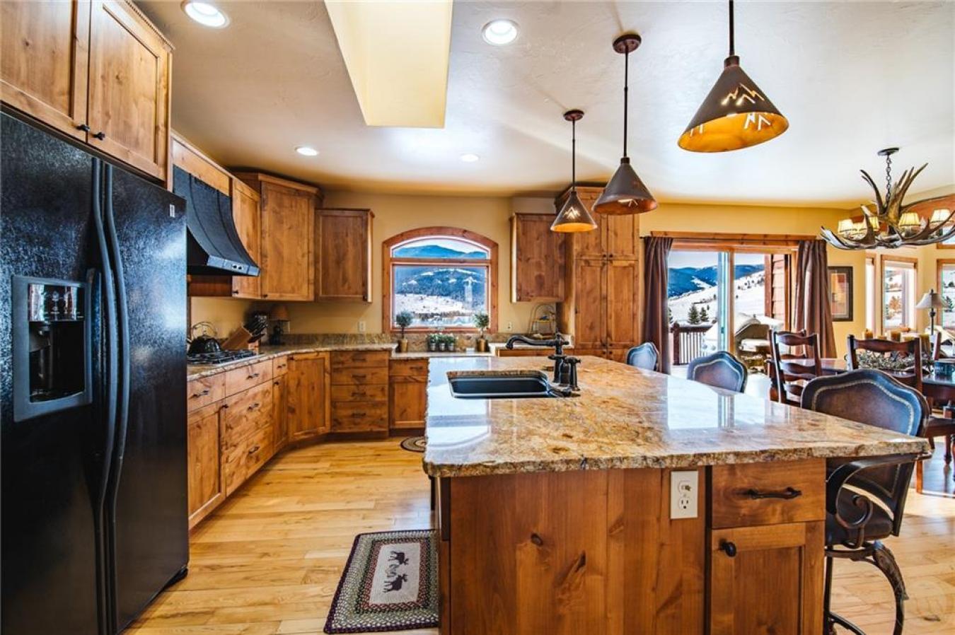 Red Lodge, Montana, 59068, United States, 6 Bedrooms Bedrooms, ,3 BathroomsBathrooms,Residential,For Sale,1714769