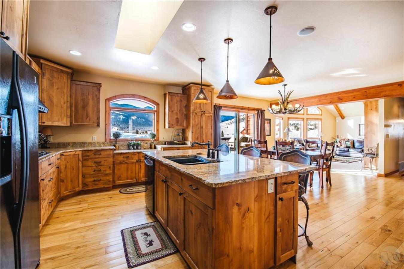 Red Lodge, Montana, 59068, United States, 6 Bedrooms Bedrooms, ,3 BathroomsBathrooms,Residential,For Sale,1714769