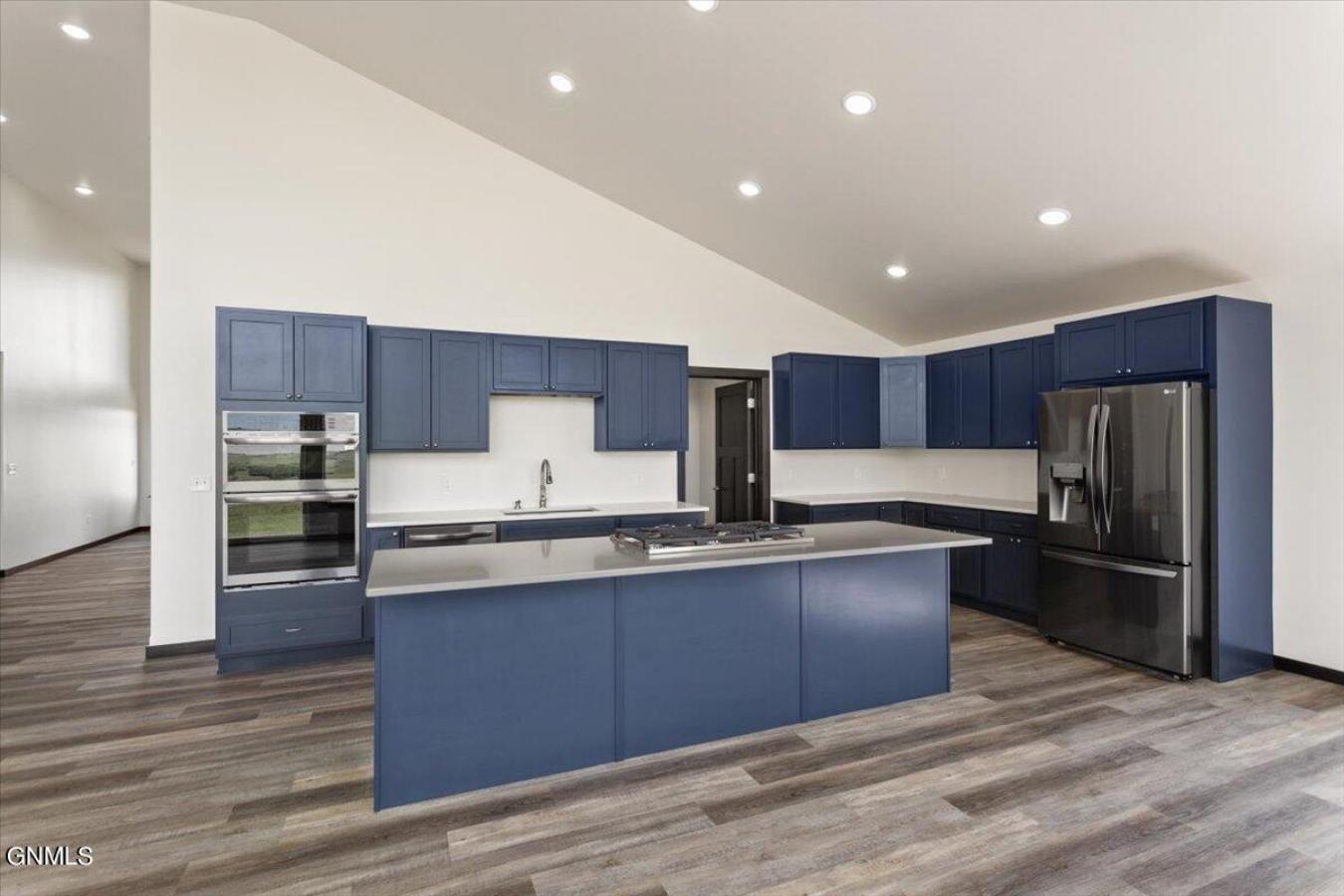 Williston, North Dakota, 58801, United States, 3 Bedrooms Bedrooms, ,2 BathroomsBathrooms,Residential,For Sale,1714768