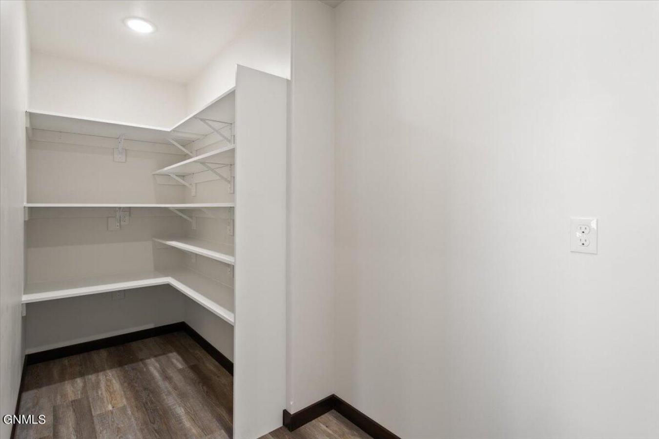 Williston, North Dakota, 58801, United States, 3 Bedrooms Bedrooms, ,2 BathroomsBathrooms,Residential,For Sale,1714768