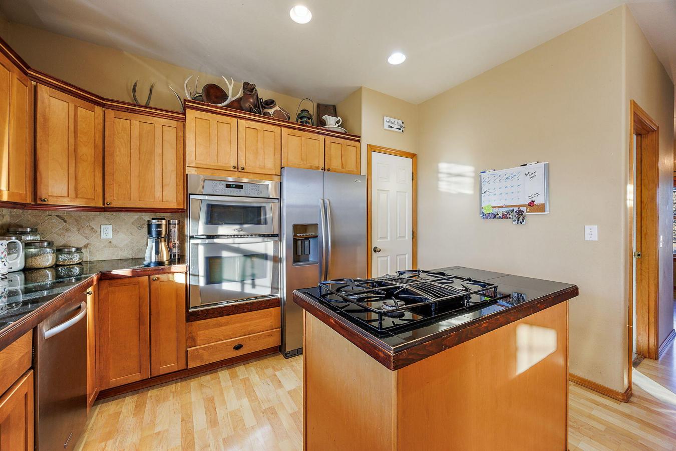 Bend, Oregon, 97702, United States, 4 Bedrooms Bedrooms, ,2 BathroomsBathrooms,Residential,For Sale,1714738