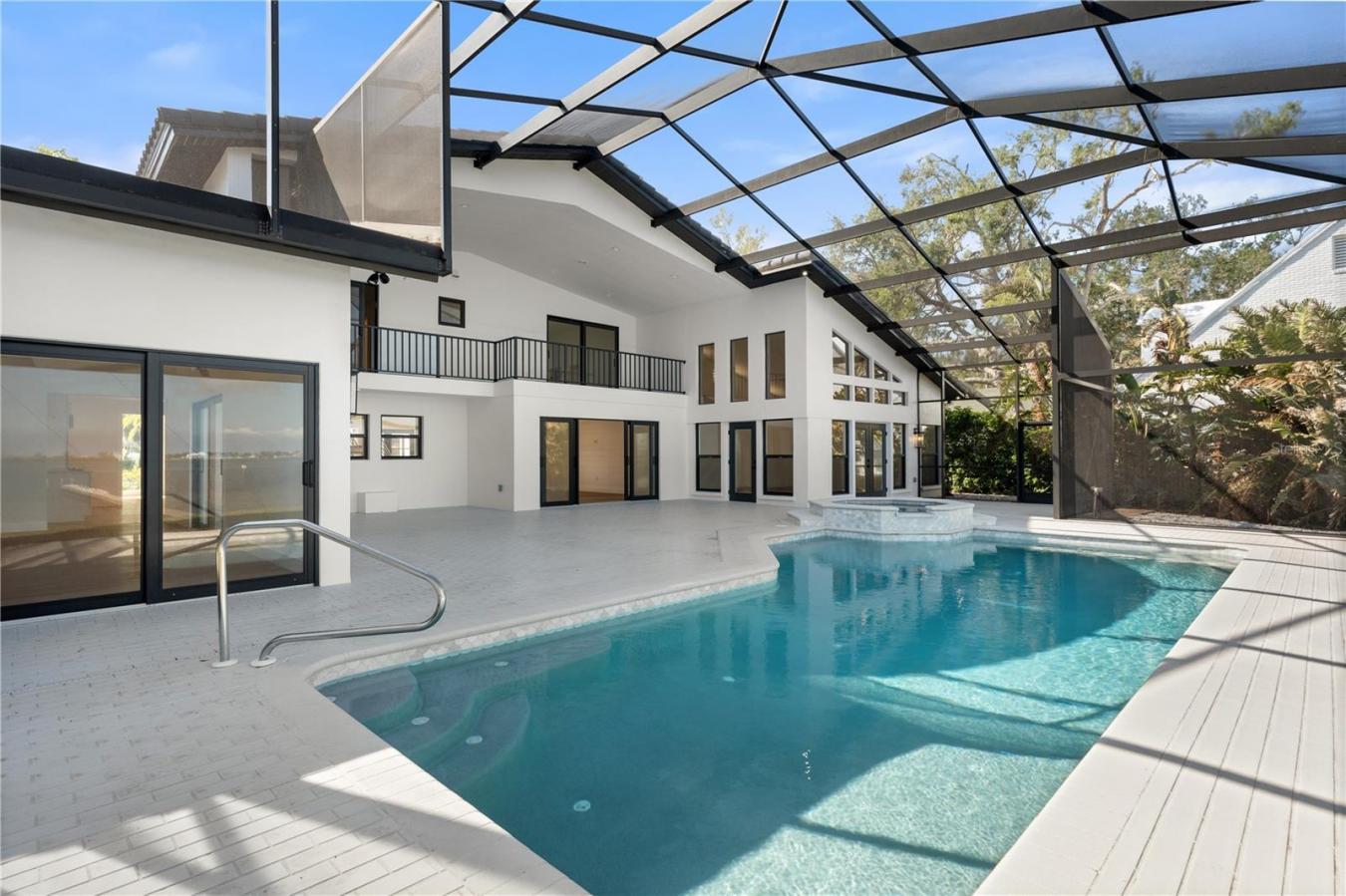 BRADENTON, Florida, 34209, United States, 5 Bedrooms Bedrooms, ,5 BathroomsBathrooms,Residential,For Sale,1714737