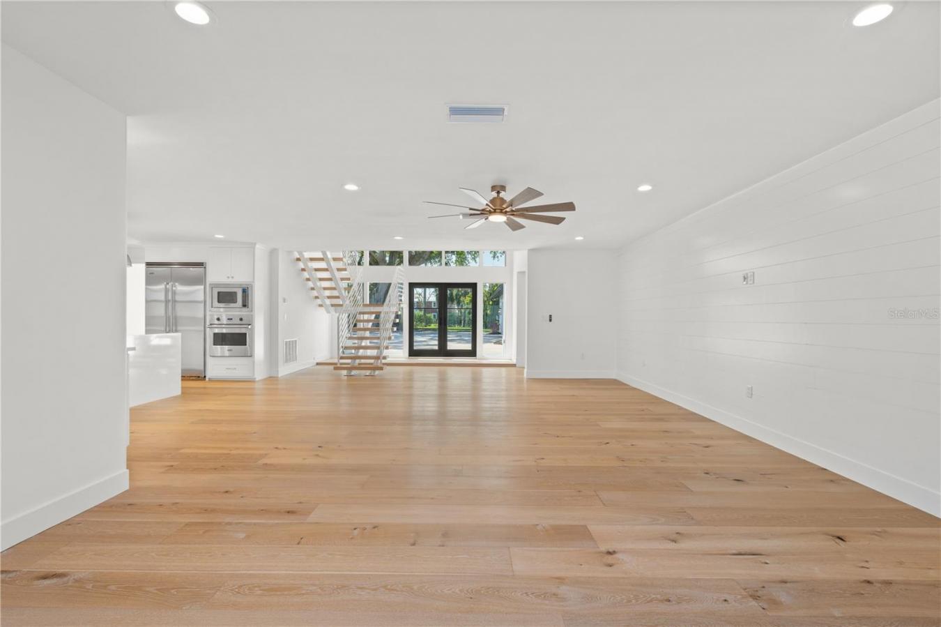 BRADENTON, Florida, 34209, United States, 5 Bedrooms Bedrooms, ,5 BathroomsBathrooms,Residential,For Sale,1714737