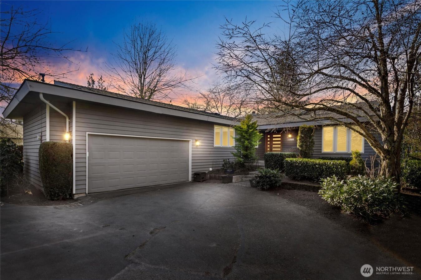 Normandy Park, Washington, 98166, United States, 5 Bedrooms Bedrooms, ,2 BathroomsBathrooms,Residential,For Sale,1714734