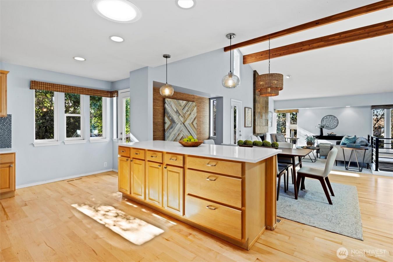 Normandy Park, Washington, 98166, United States, 5 Bedrooms Bedrooms, ,2 BathroomsBathrooms,Residential,For Sale,1714734