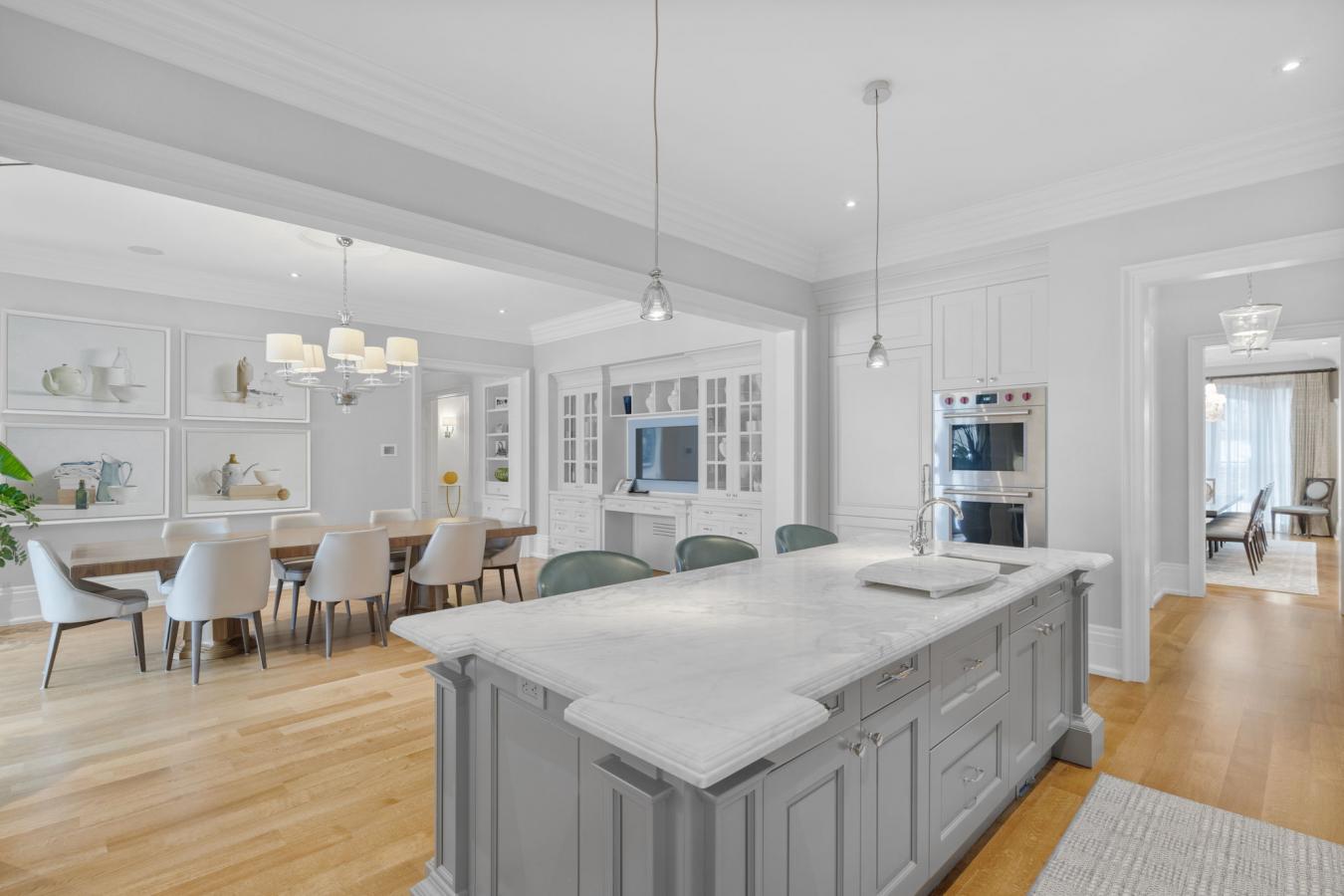 Richmond Hill, ON, L4C 6X6, Canada, 5 Bedrooms Bedrooms, ,9 BathroomsBathrooms,Residential,For Sale,1714733