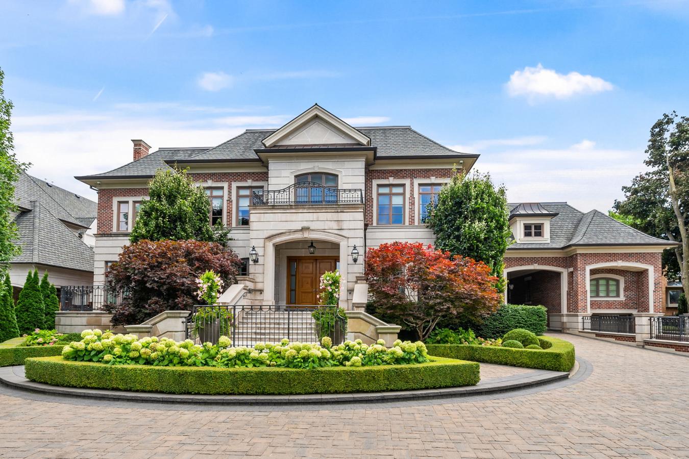 Richmond Hill, ON, L4C 6X6, Canada, 5 Bedrooms Bedrooms, ,9 BathroomsBathrooms,Residential,For Sale,1714733 Richmond Hill, ON, L4C 6X6, Canada, 5 Bedrooms Bedrooms, ,9 BathroomsBathrooms,Residential,For Sale,1714733