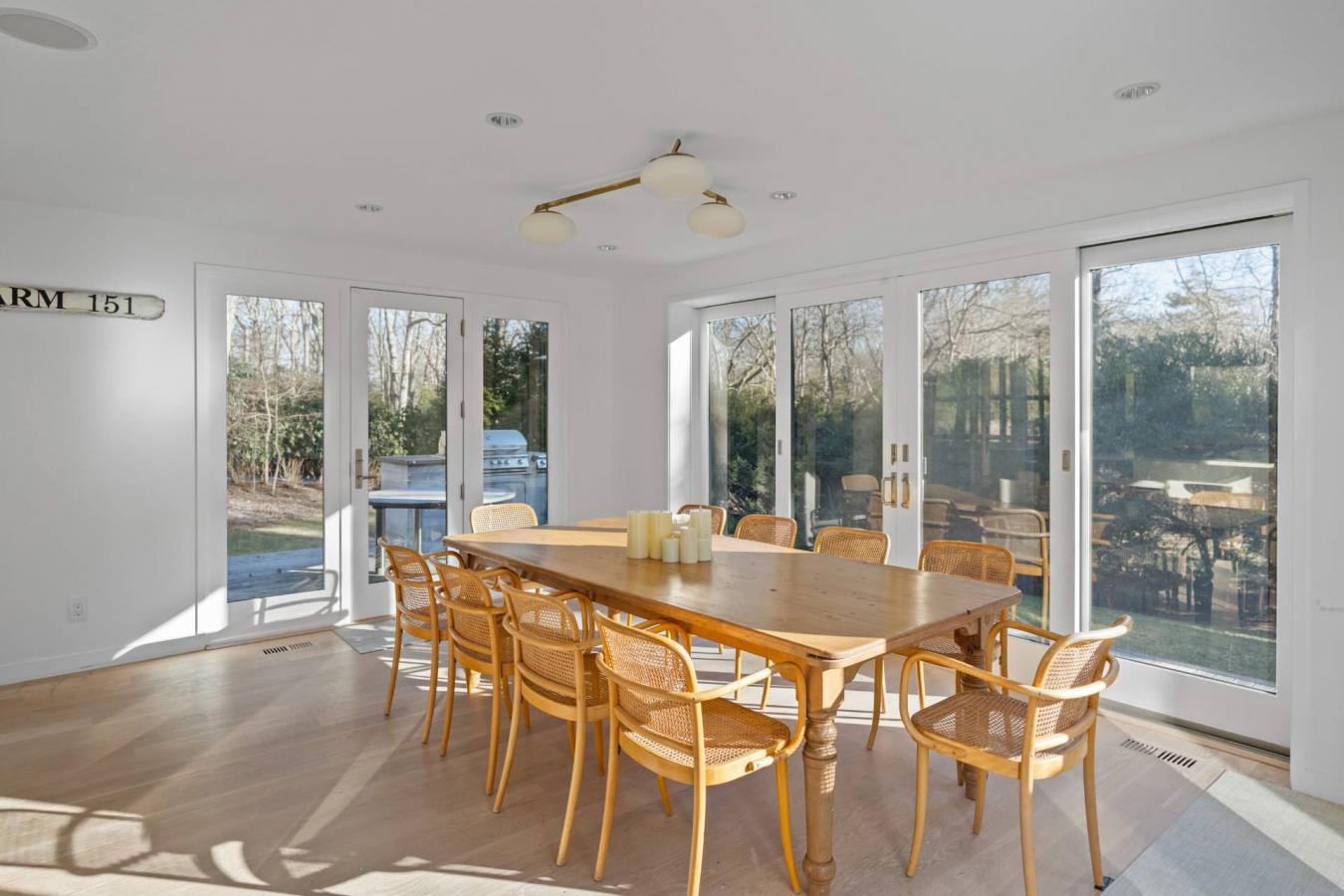 East Hampton, New York, 11937, United States, 5 Bedrooms Bedrooms, ,6 BathroomsBathrooms,Residential,For Sale,1828898